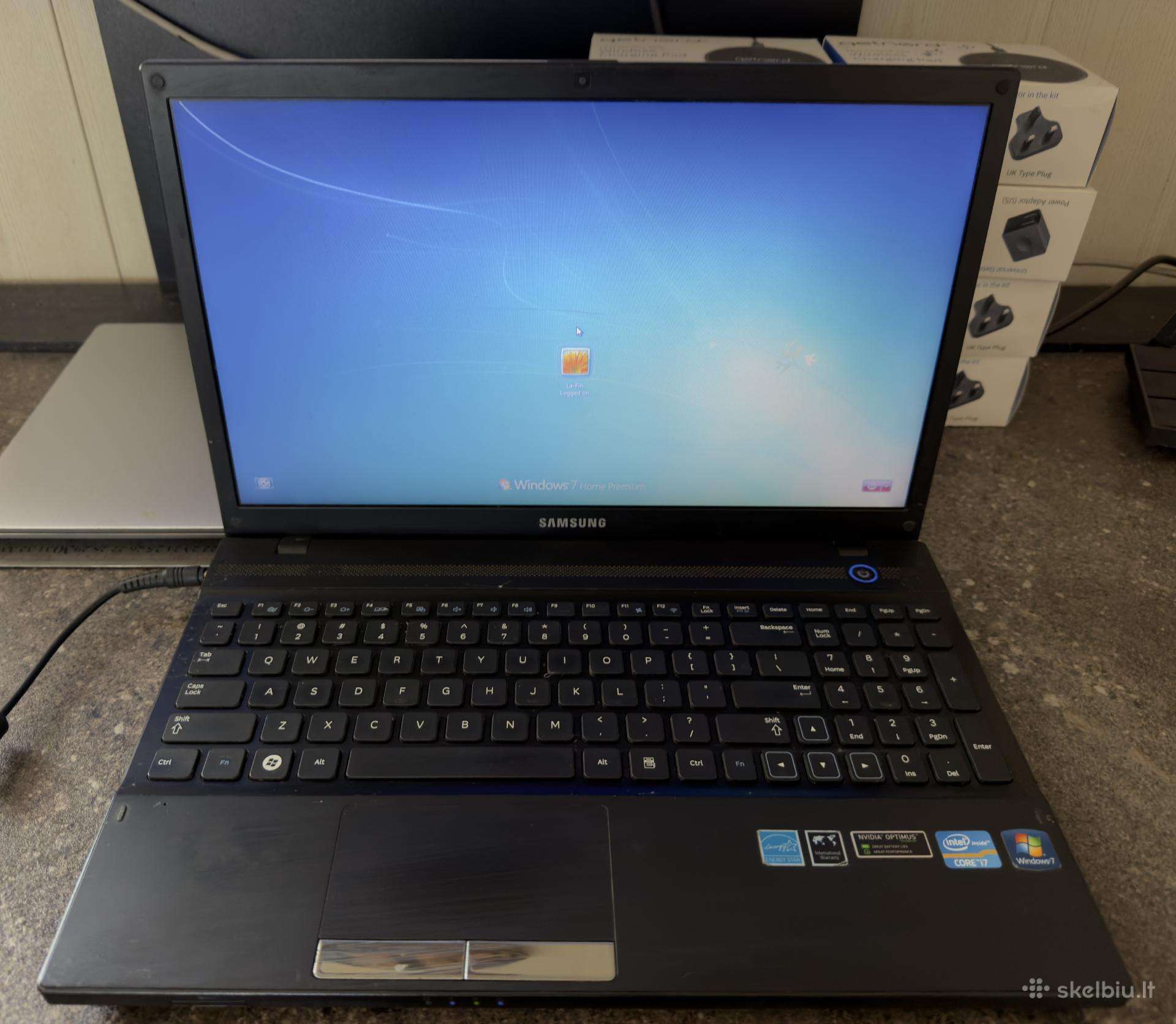 Samsung Np300v5a – i7 / 6 GB RAM / 1 TB / Geforce
