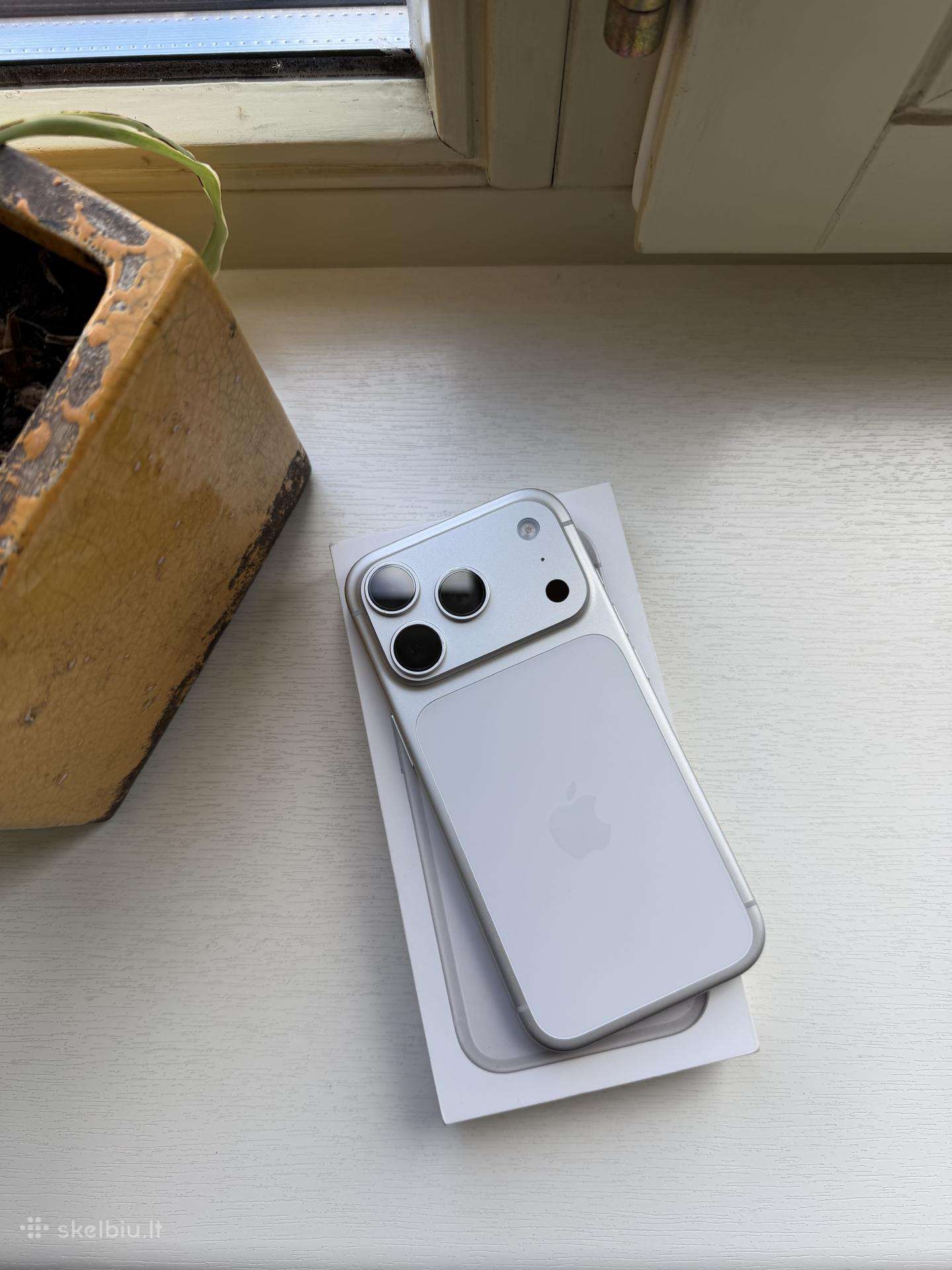 Apple iPhone 17 pro 256gb Su Telia garantija