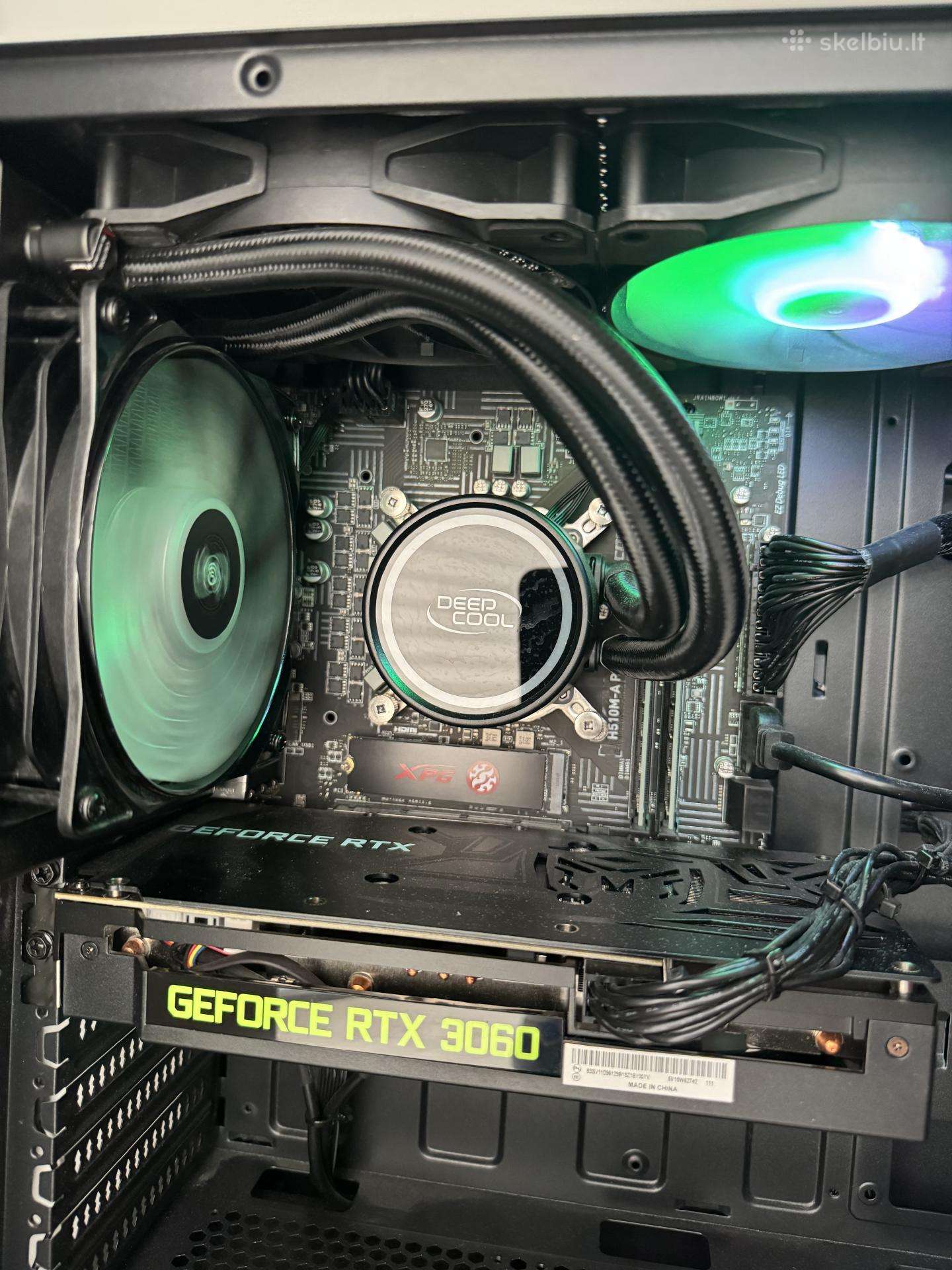 Pc + monitorius 27