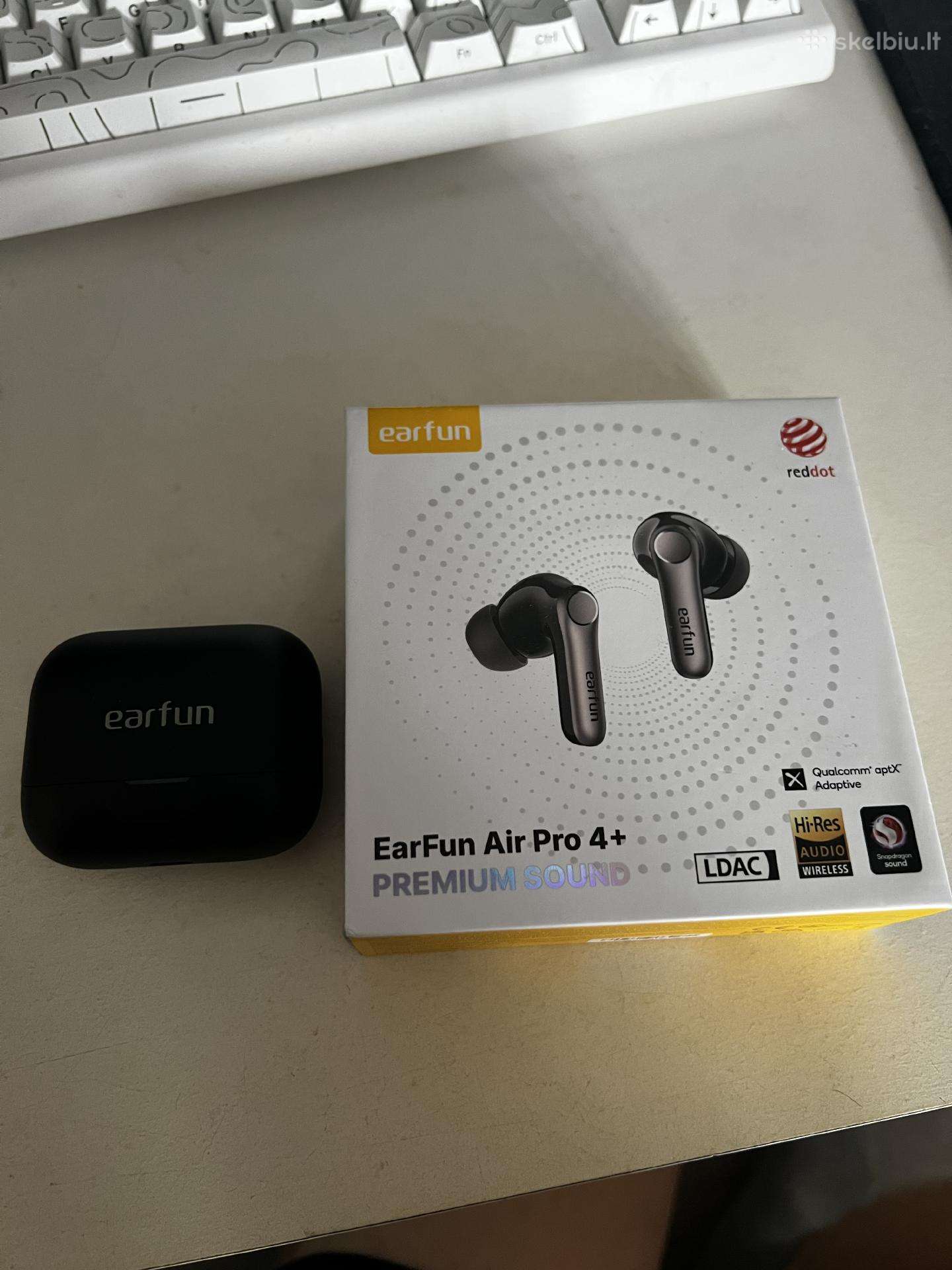 Earfun air pro 4 plus naujos ausinės