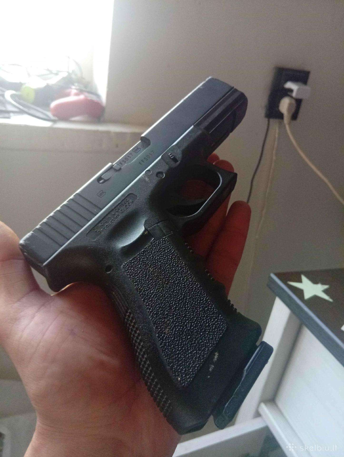 Umarex Glock 17 Gen4 Co 6 mm.