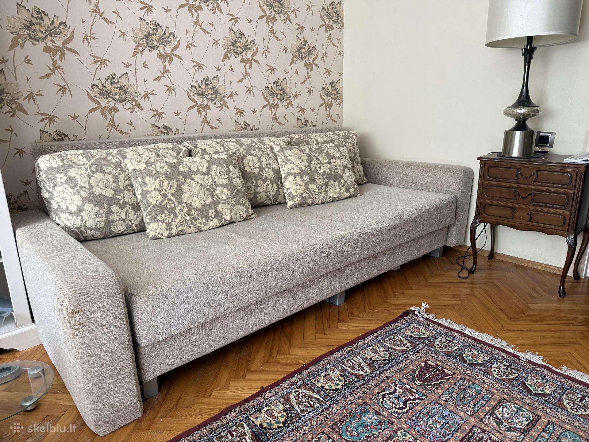 Sofa lova naudota
