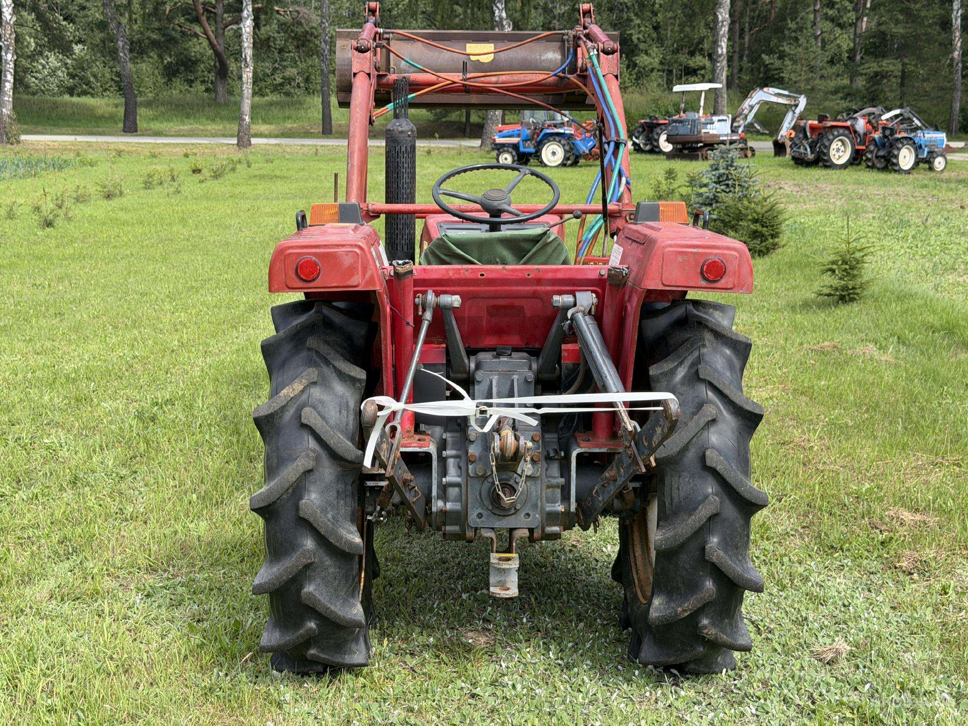 Shibaura SD2243, tractors
