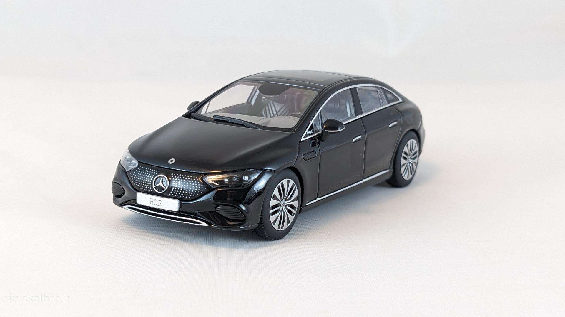 1/43 modeliukai MB Eqe V295 2022