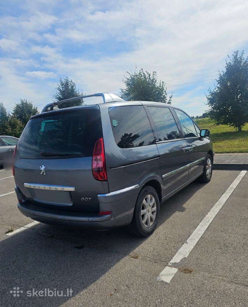 Peugeot 807