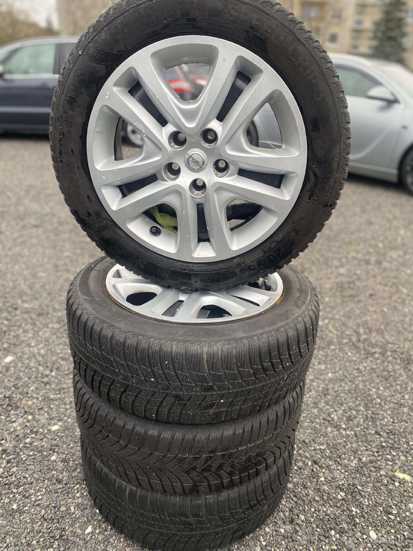 Opel Astra K ratlankiai