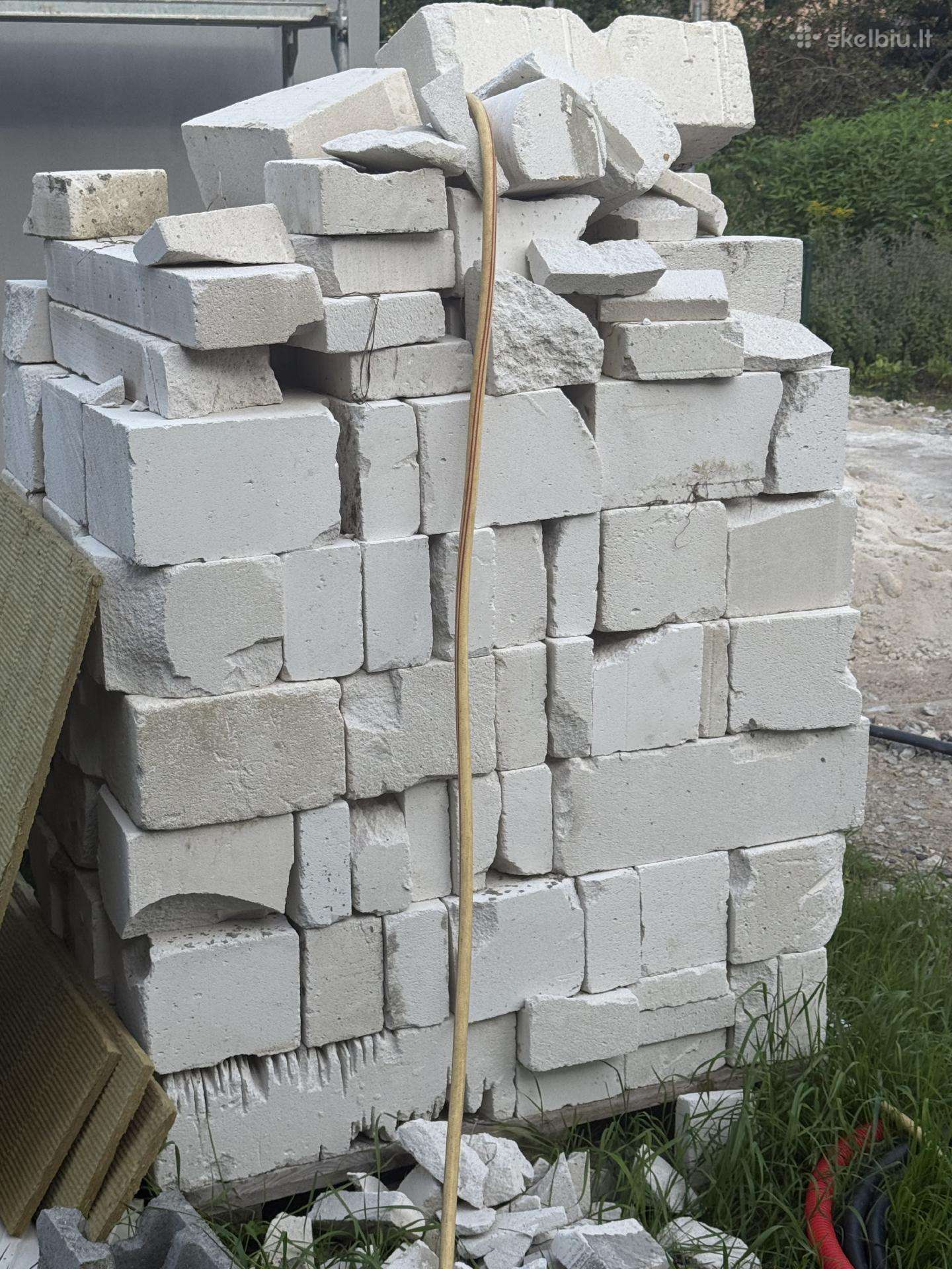 Duju silikato blokeliai