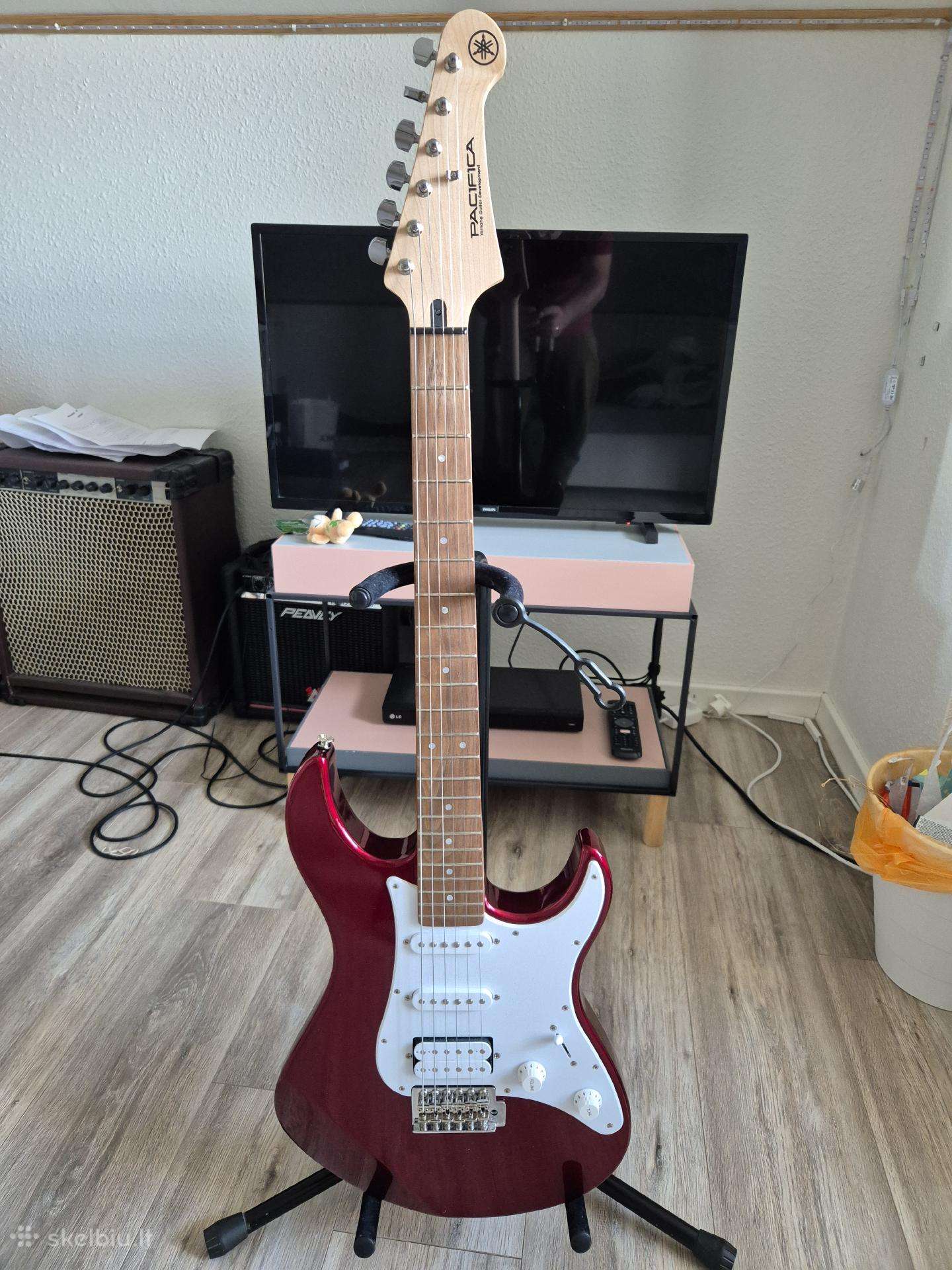 Elektrinė gitara „Yamaha Pacifica“