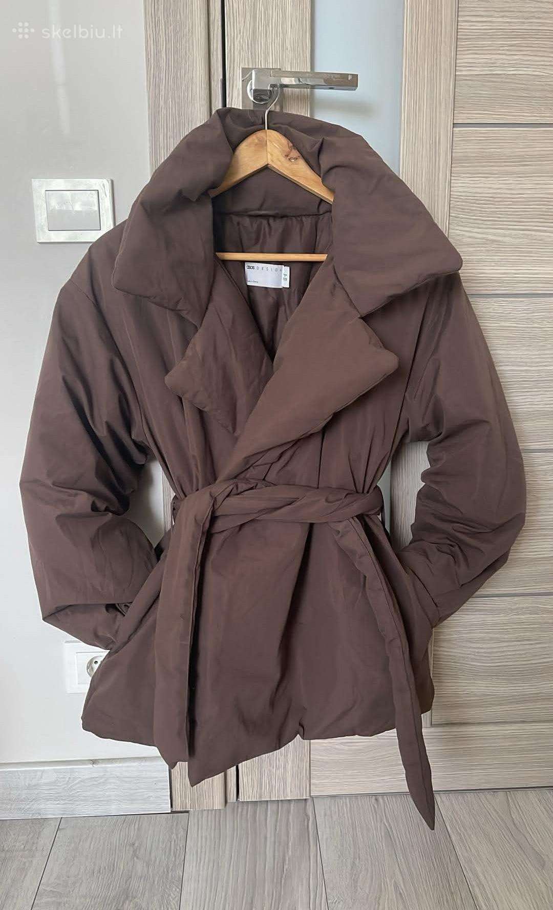 Asos pūsta striukė su diržu sm
