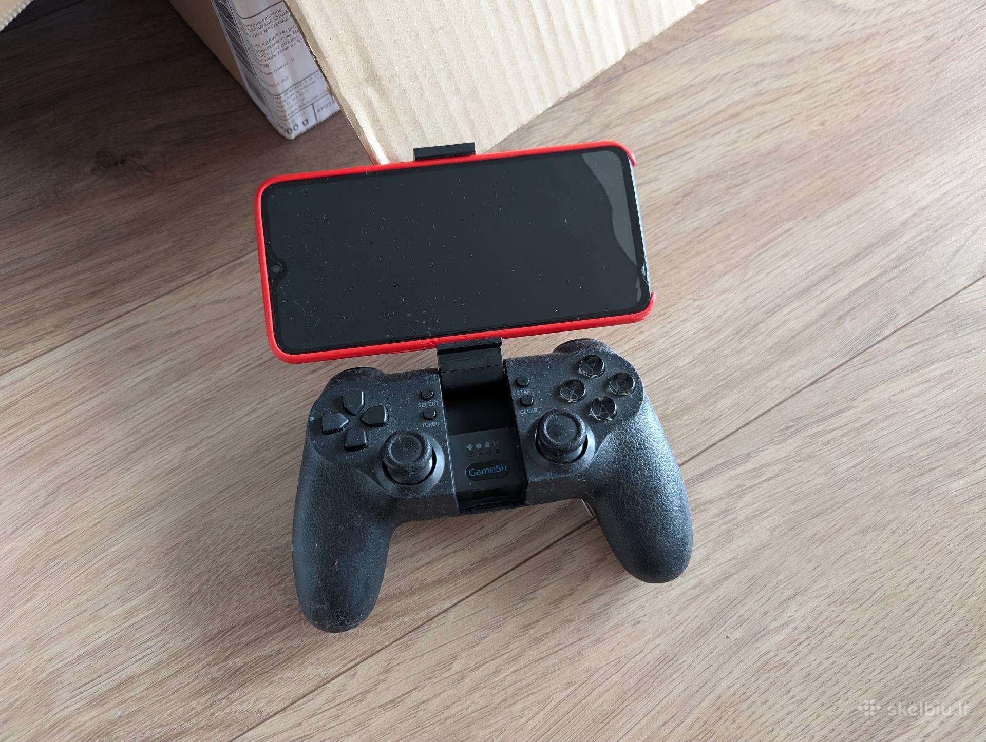 Parduodu Gamesir T1s belaidį žaidimų pultelį.