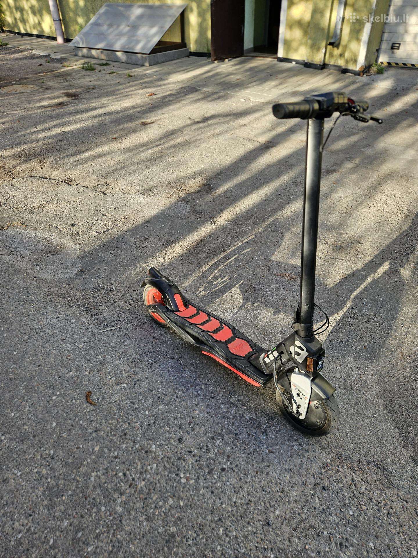 Aprilia esr1