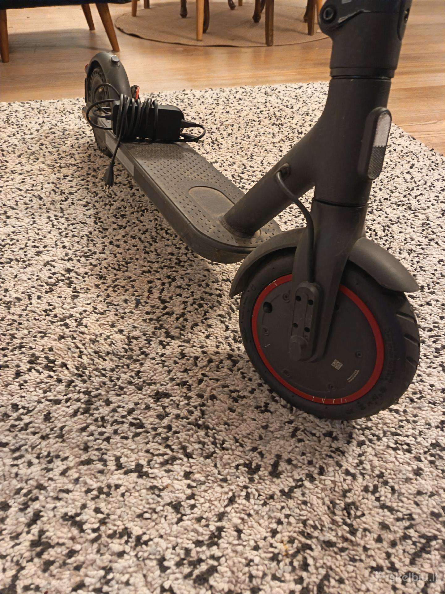 Mi Electric Scooter Pro 2