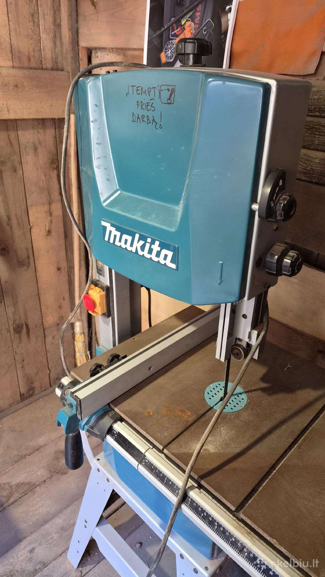 Juostinis pjūklas Makita Lb1200f