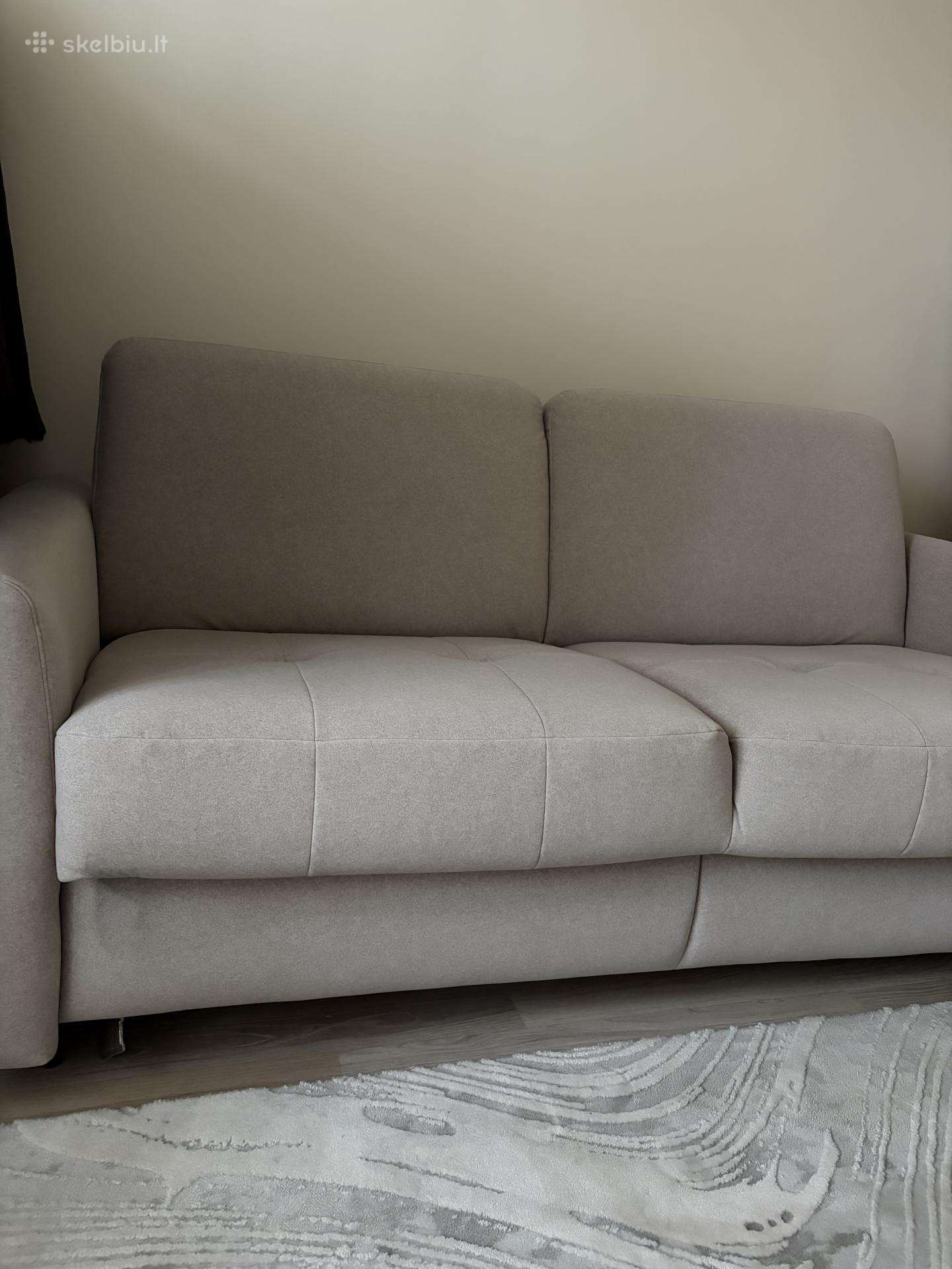 Moderni sofa-lova (reikalauja remonto)