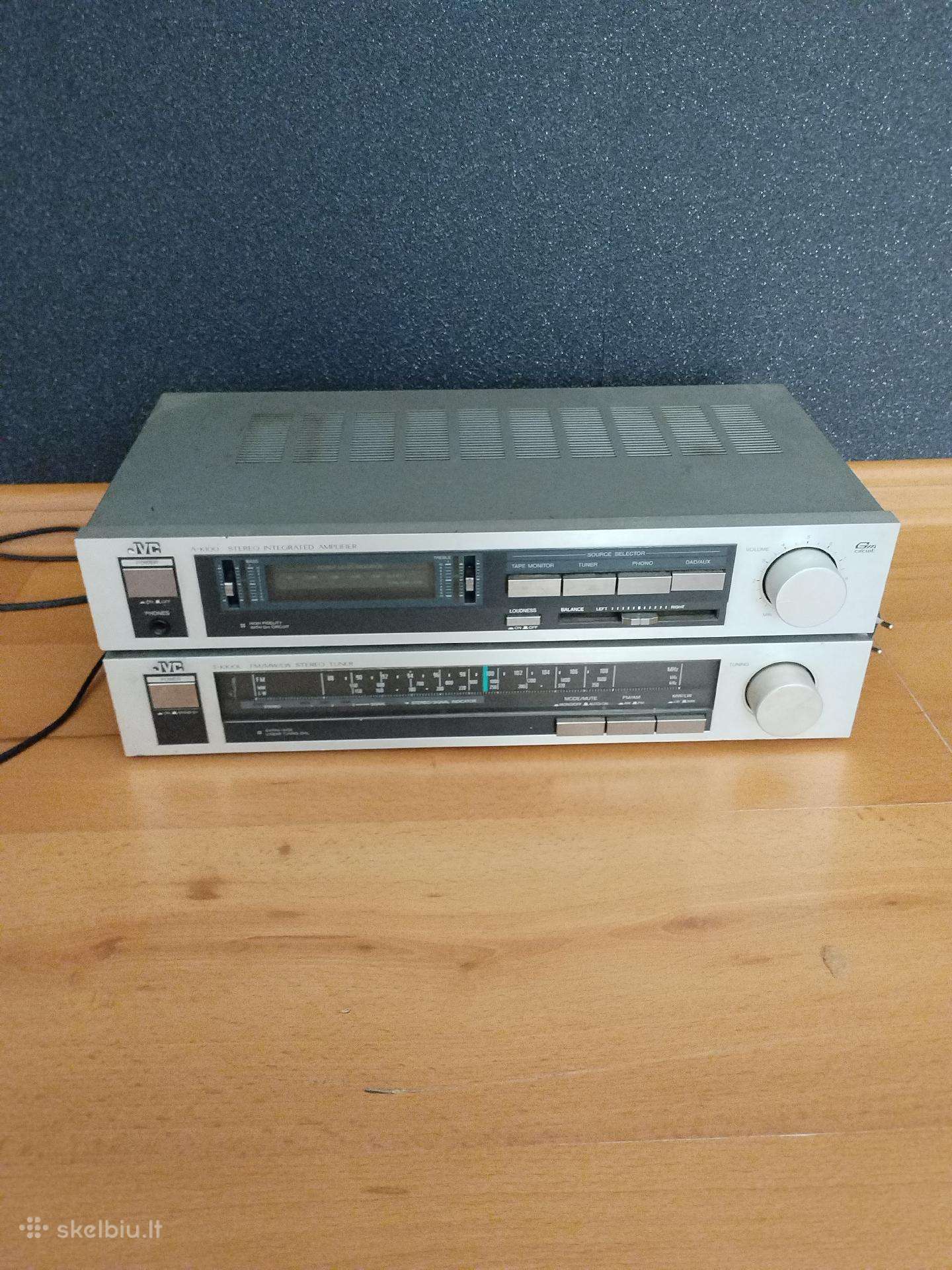 Stiprintuvas JVC a-k 100