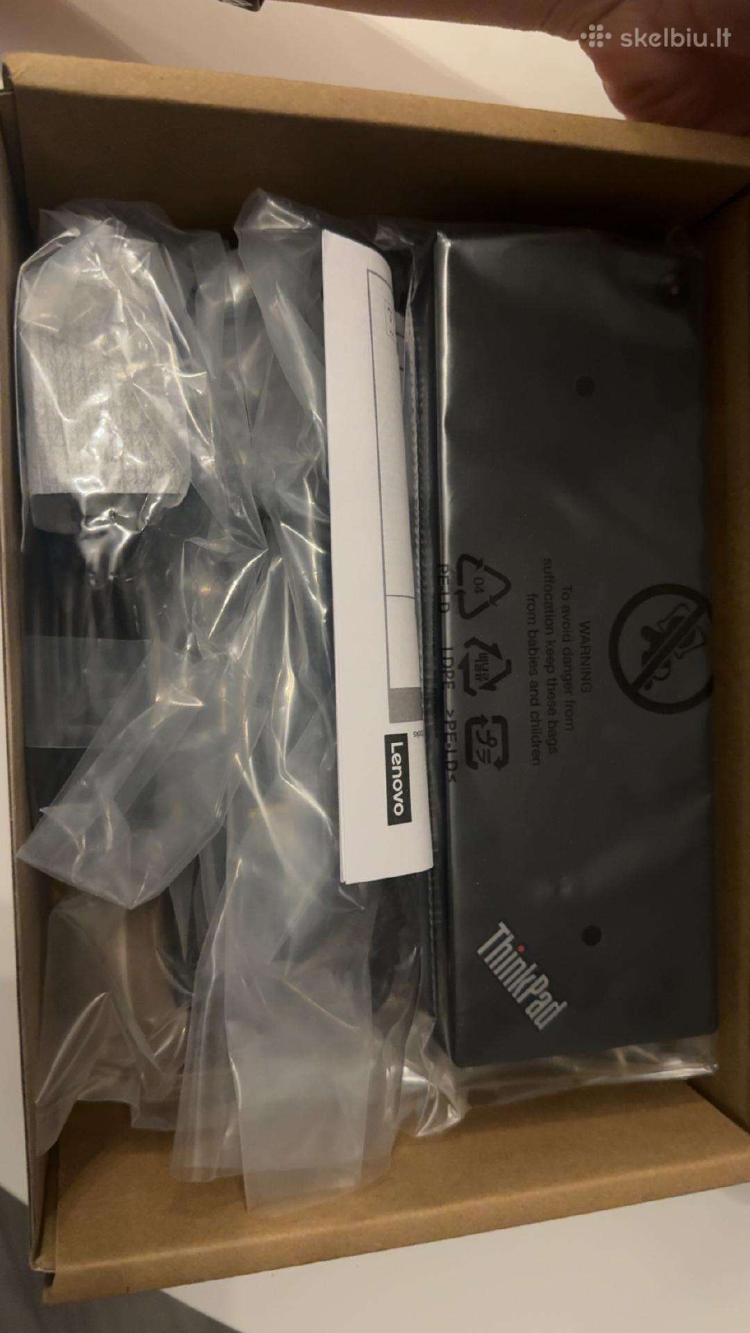 Lenovo Thinkpad Thunderbolt 4 Workstation