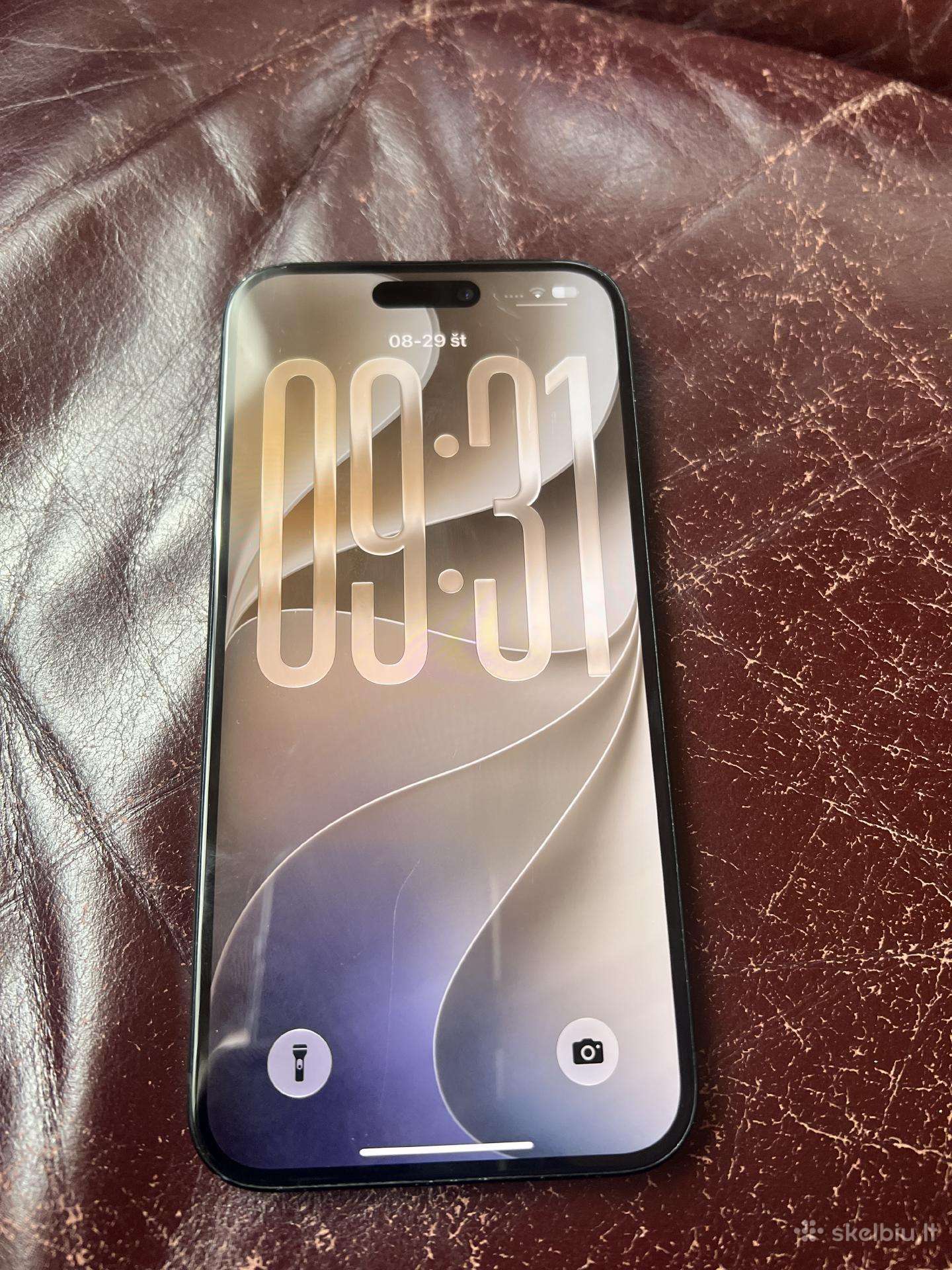 iPhone 15 Plus