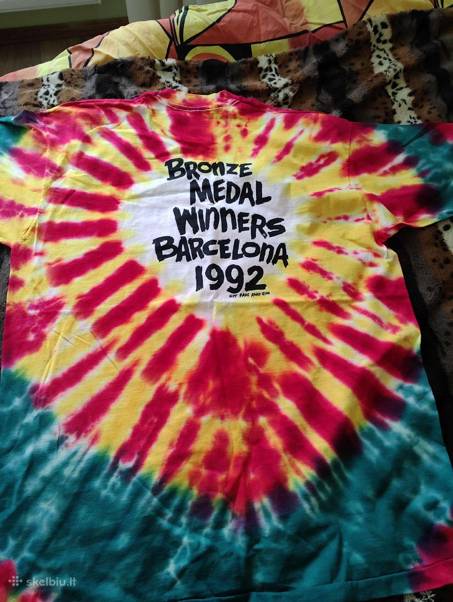Grateful dead maike su parasais