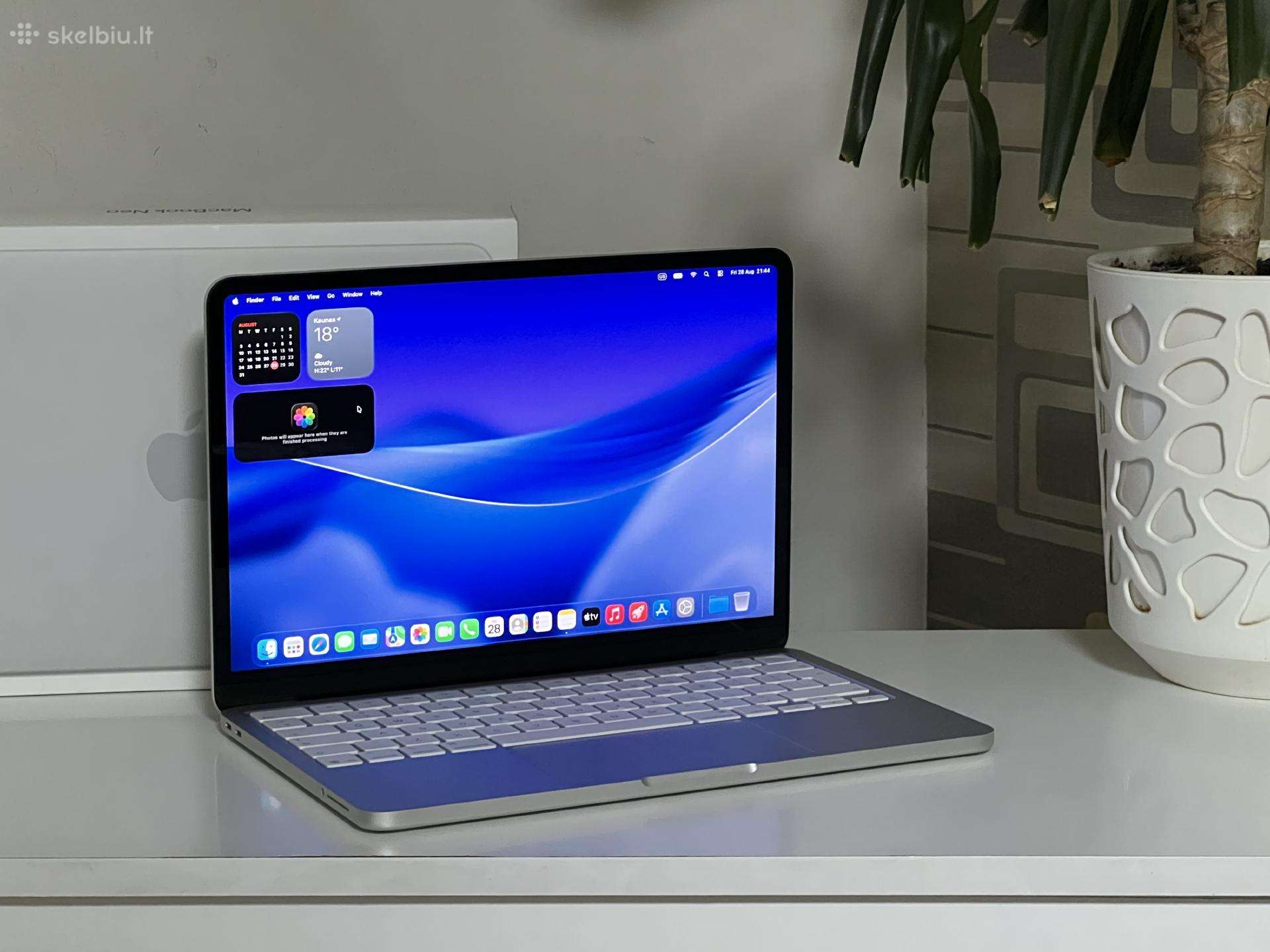 Parduodamas MacBook Neo 13 su A18 Pro, 8gb/512gb.