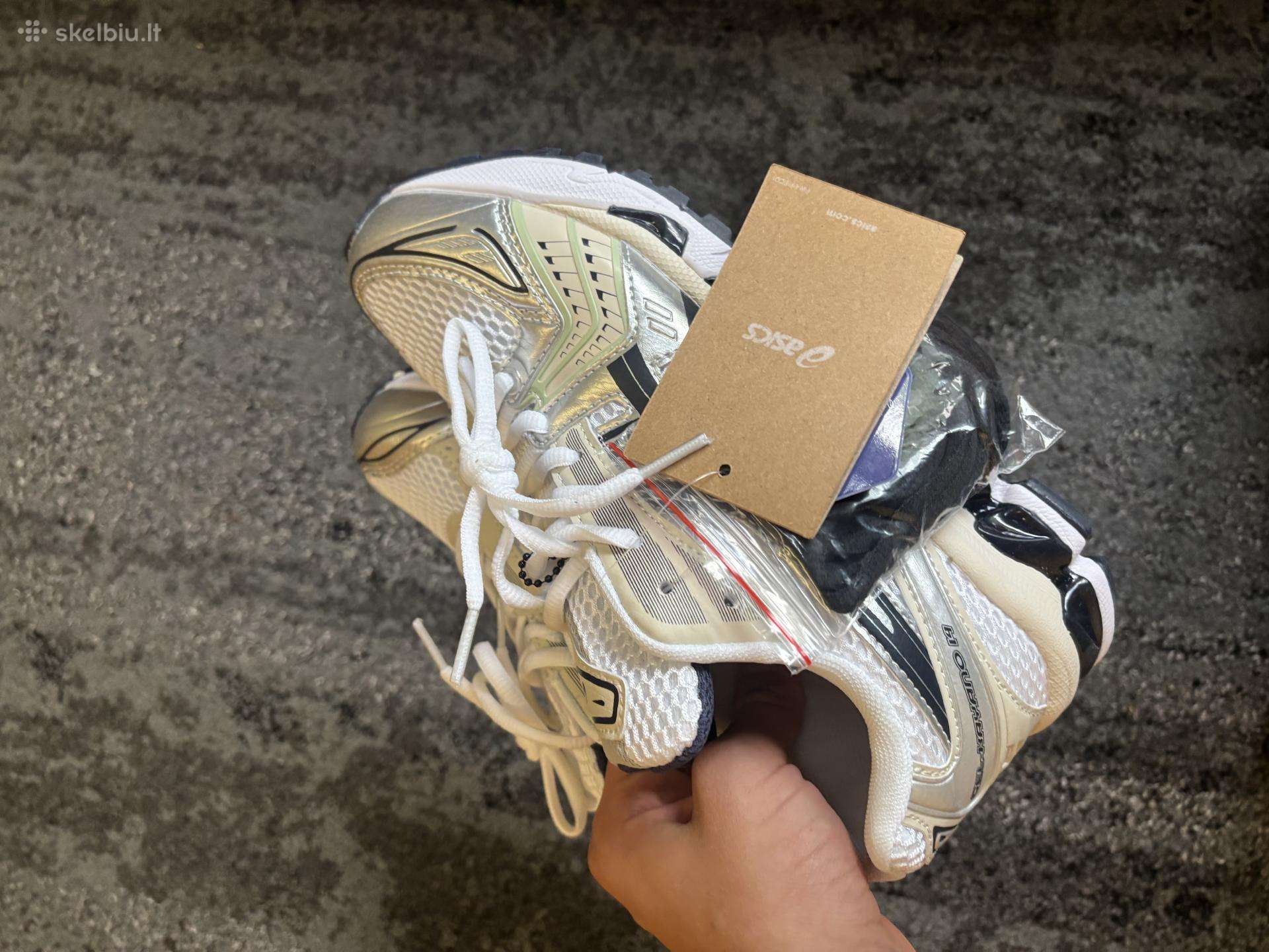 Asics gel-kayano 14