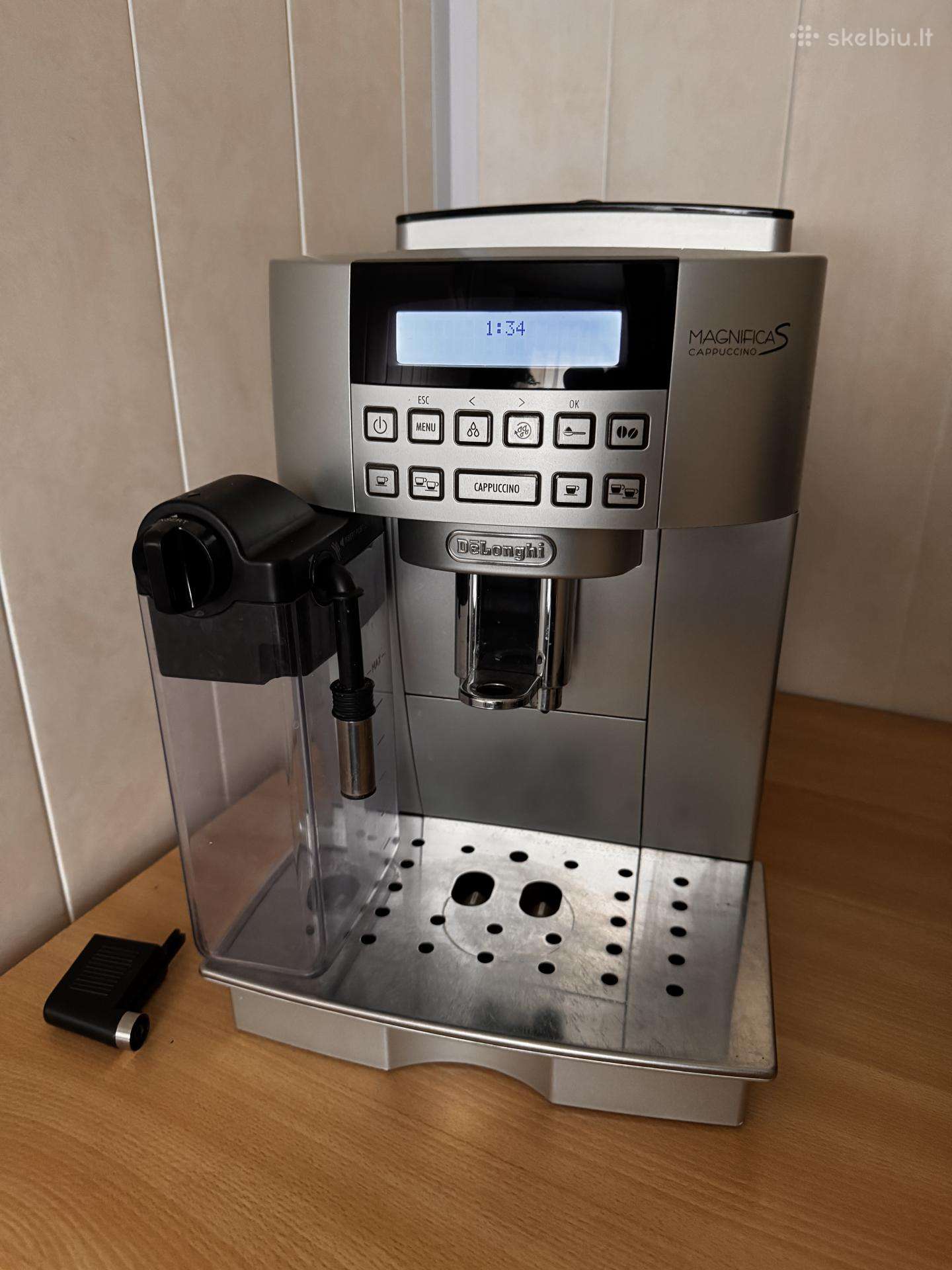 Delonghi Magnifica Cappuccino kavos aparatas