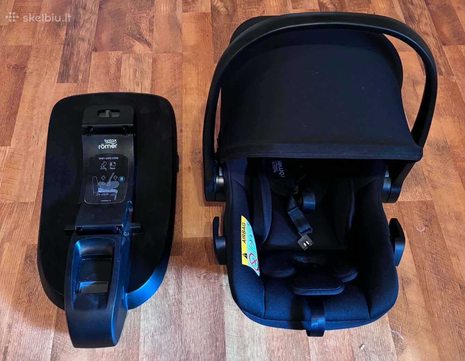 Britax romer kėdutė su baze.