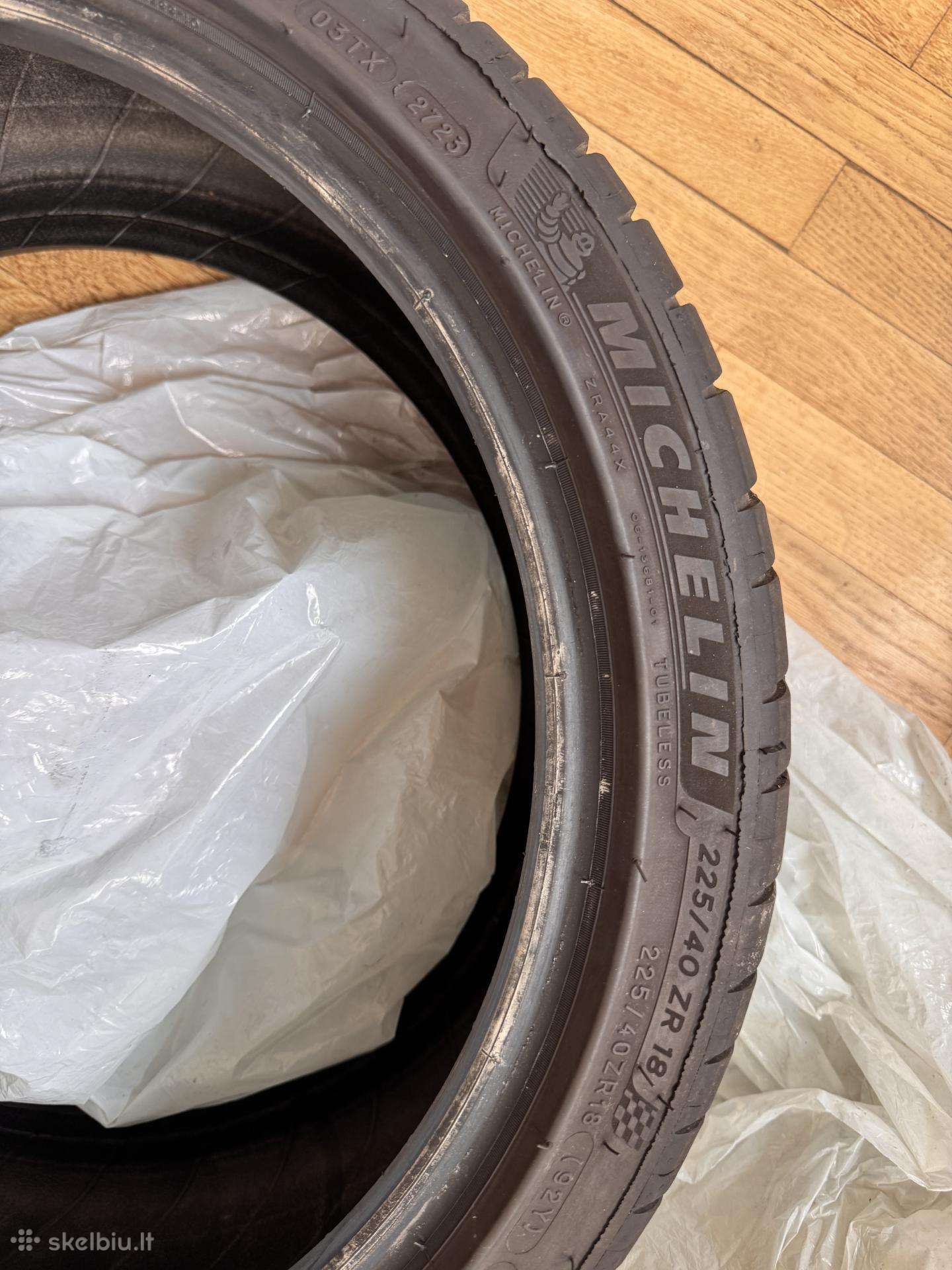 Michelin Pilot Sport 4 225/40 Zr18 92y-nenaudotos