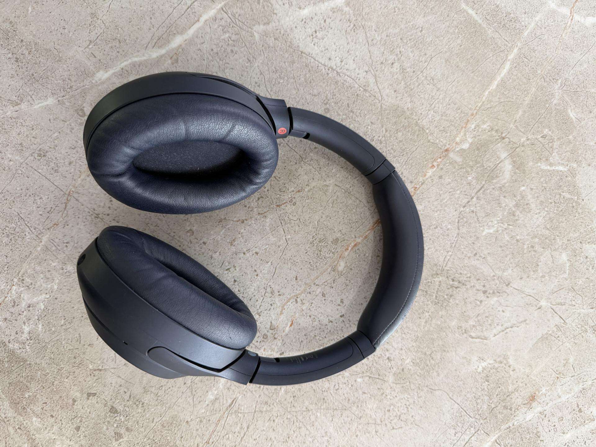 Sony wh-1000xm4 ausinės