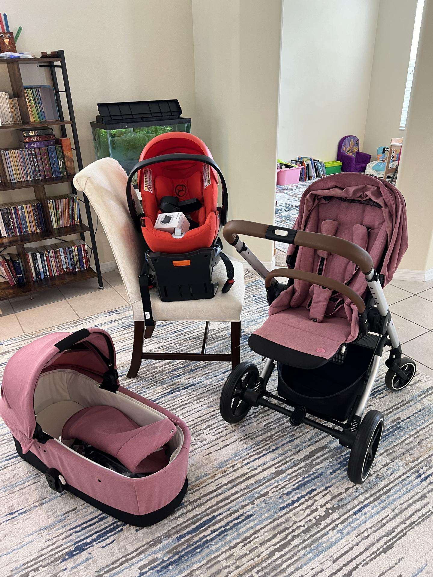Cybex 3 in one. Balios Slux & Cloud Q