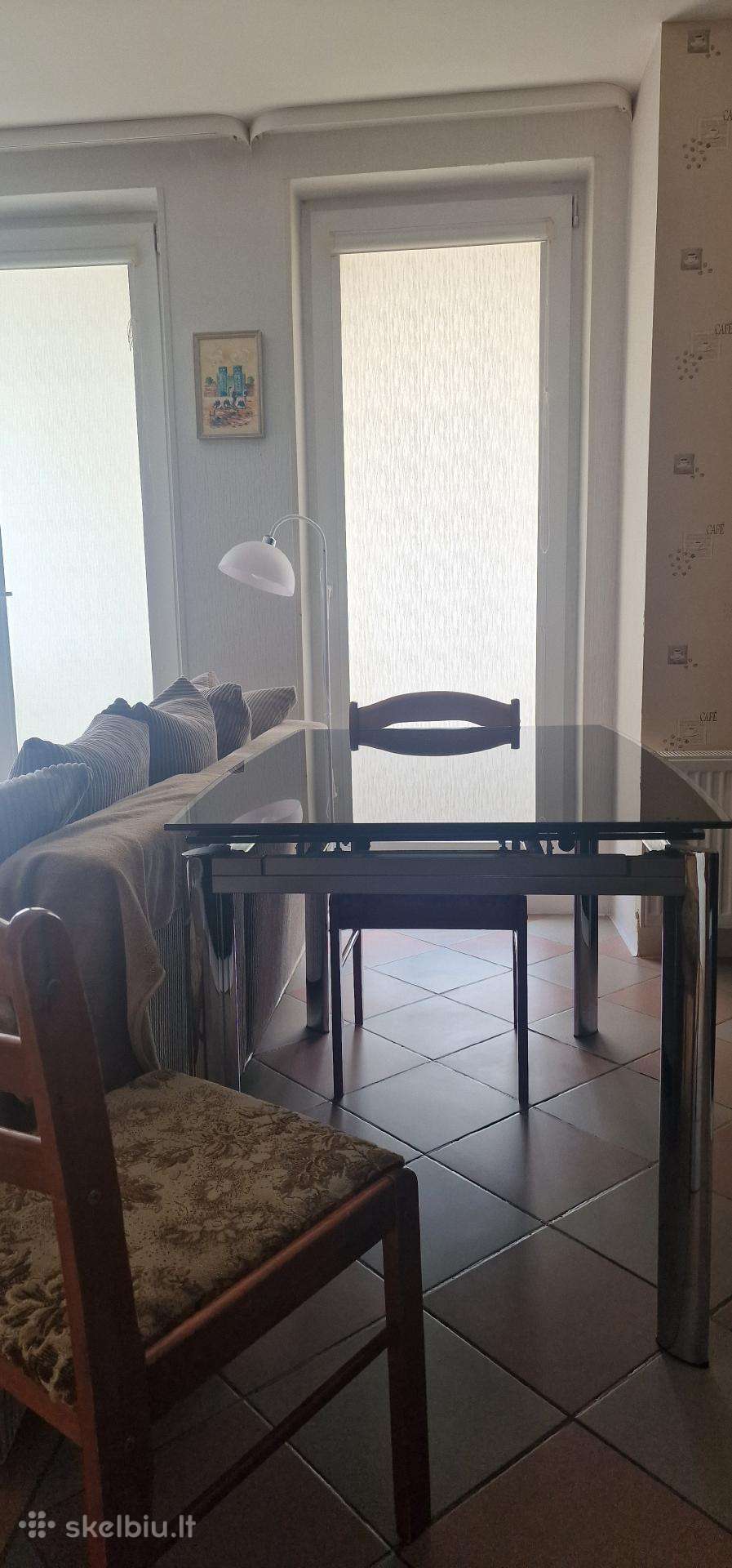 Išskleidžiamas stalas