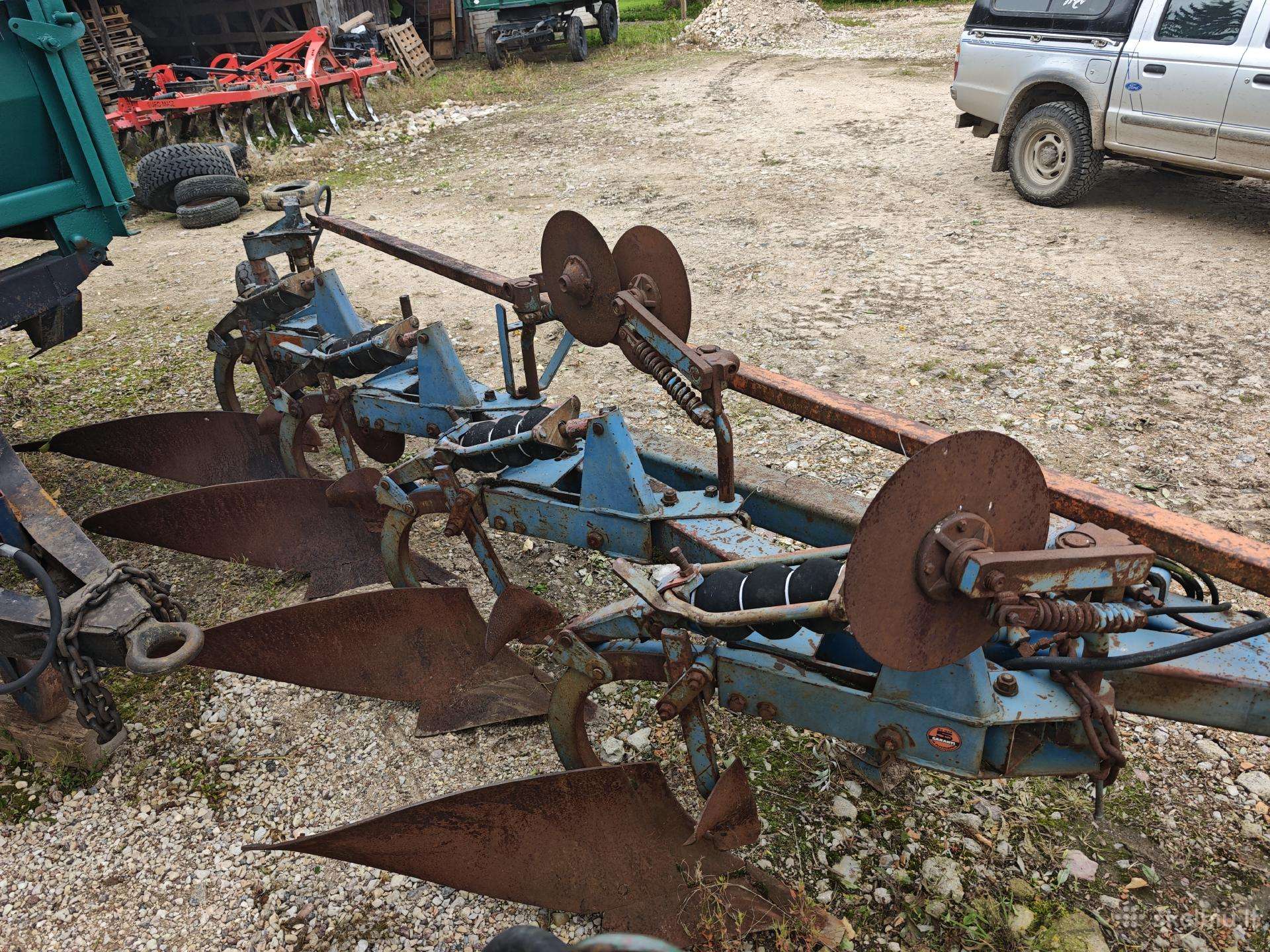 Kverneland, ploughs