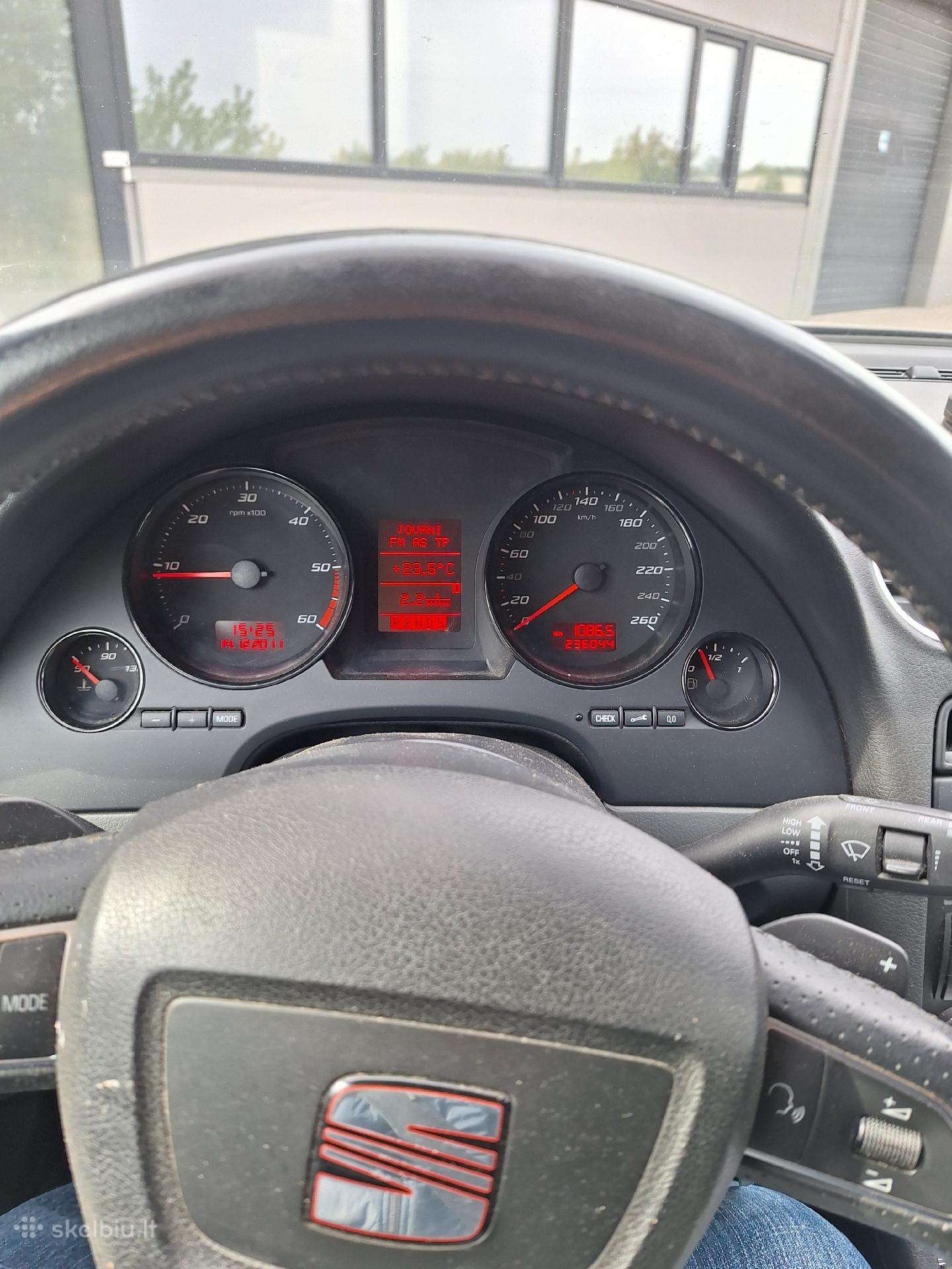 Parduodu seat exeo 2013m.