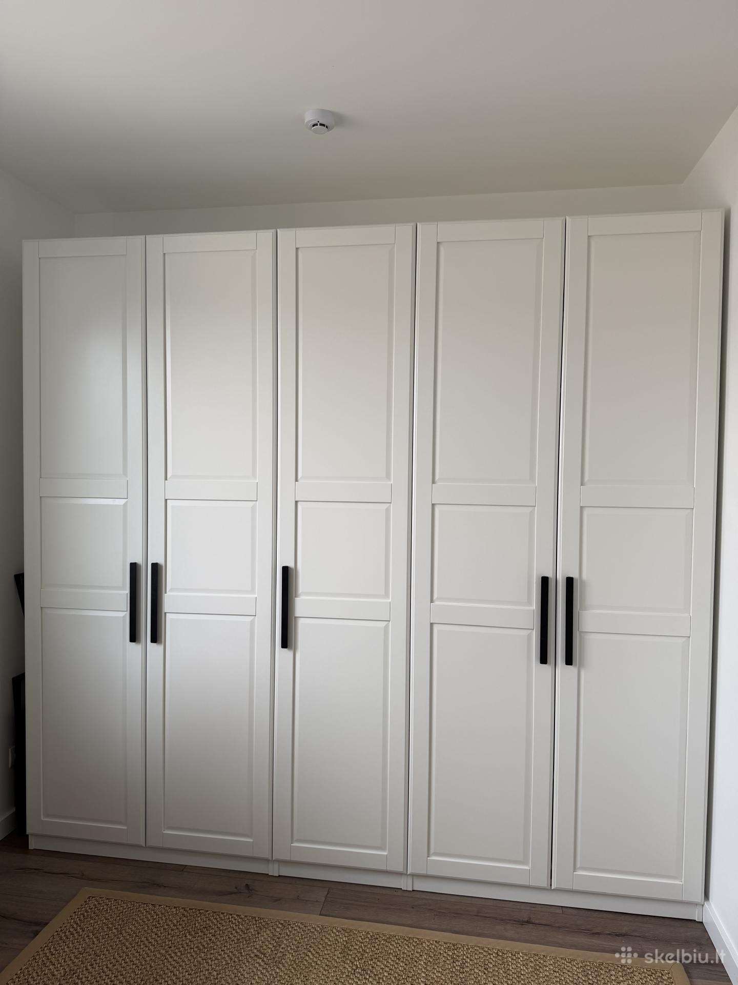 Balta Ikea spinta
