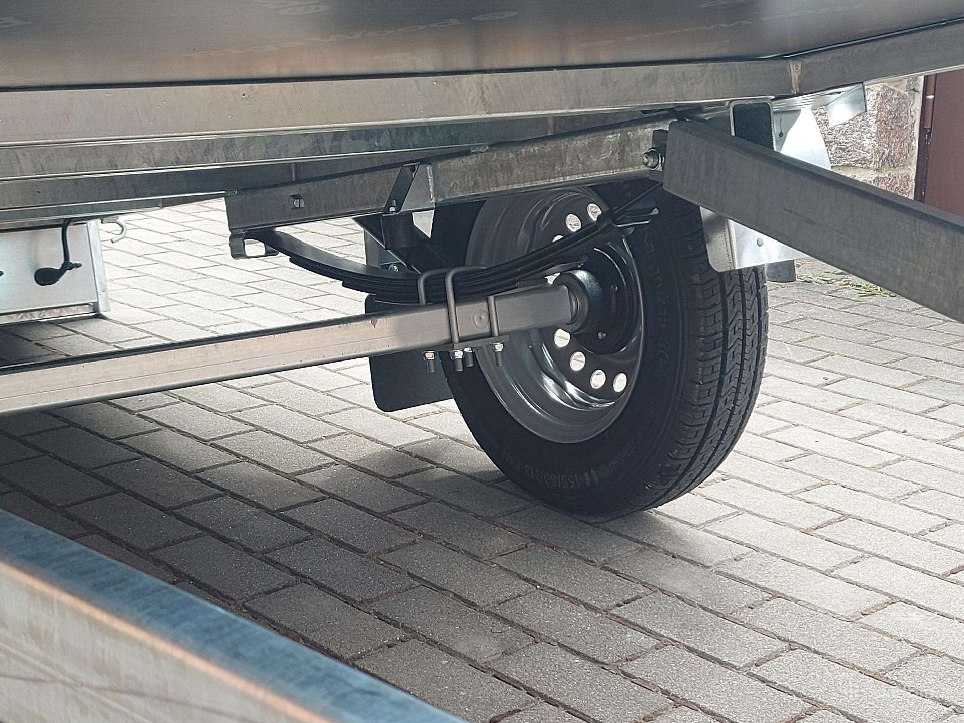 Tiki Treiler, passenger car trailers