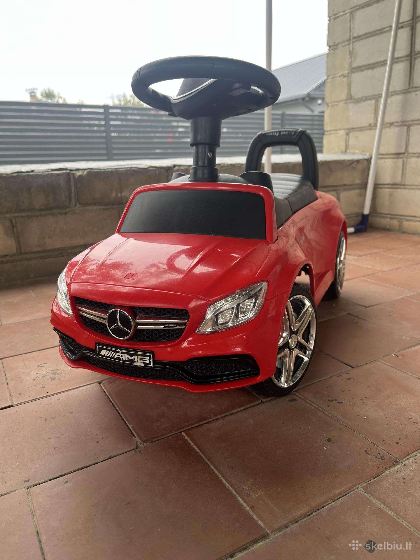 Mašinėlė vaikui laukė Mercedes