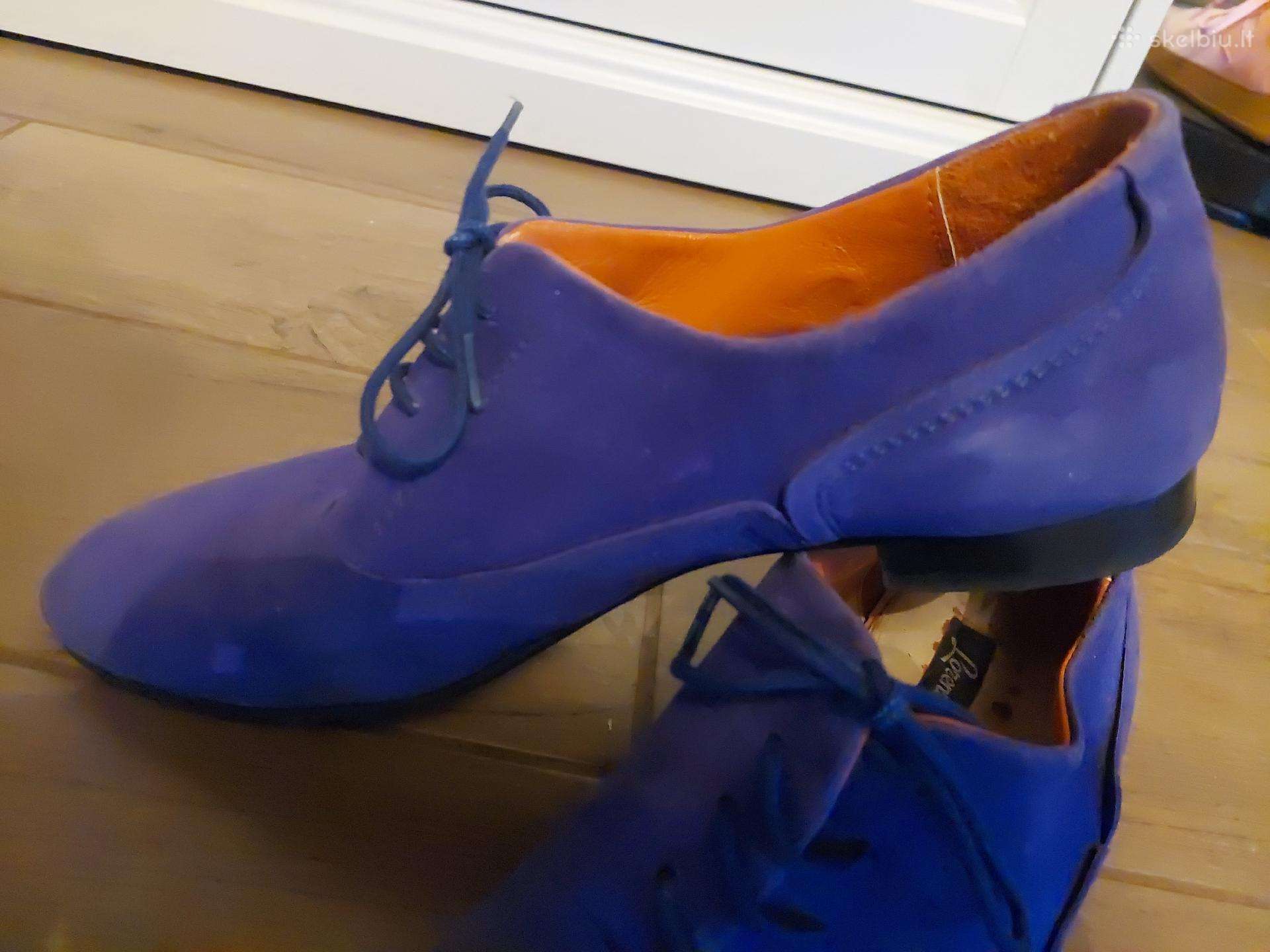 Violetinės spalvos bateliai Lorenzo