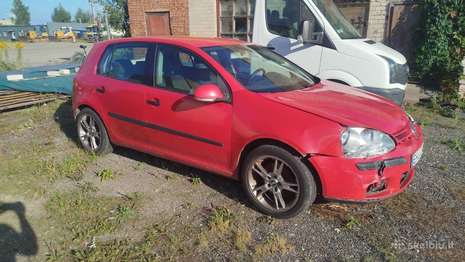 VW Golf (daužtas)