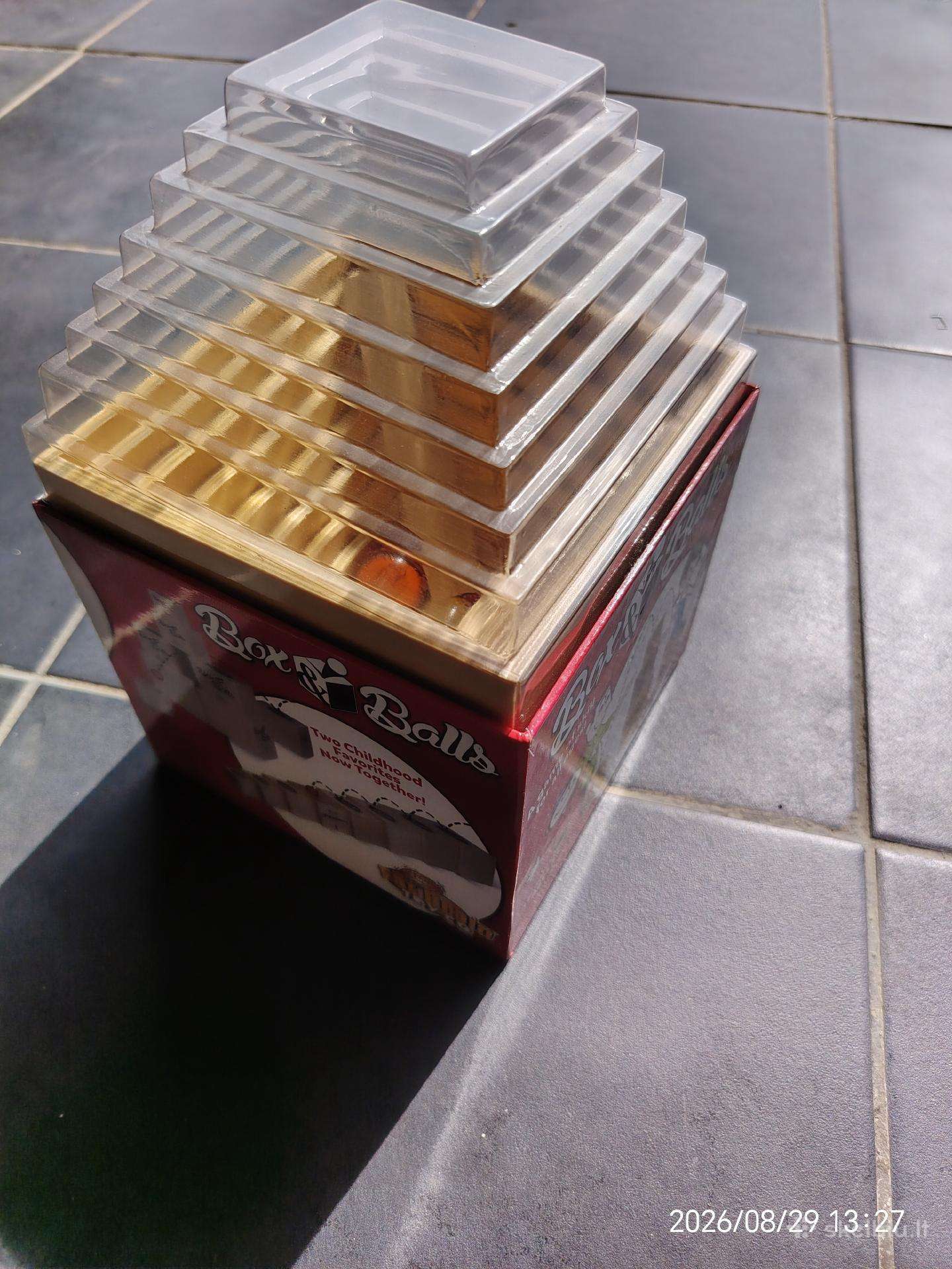 Žaidimas Box & Balls šokliukai