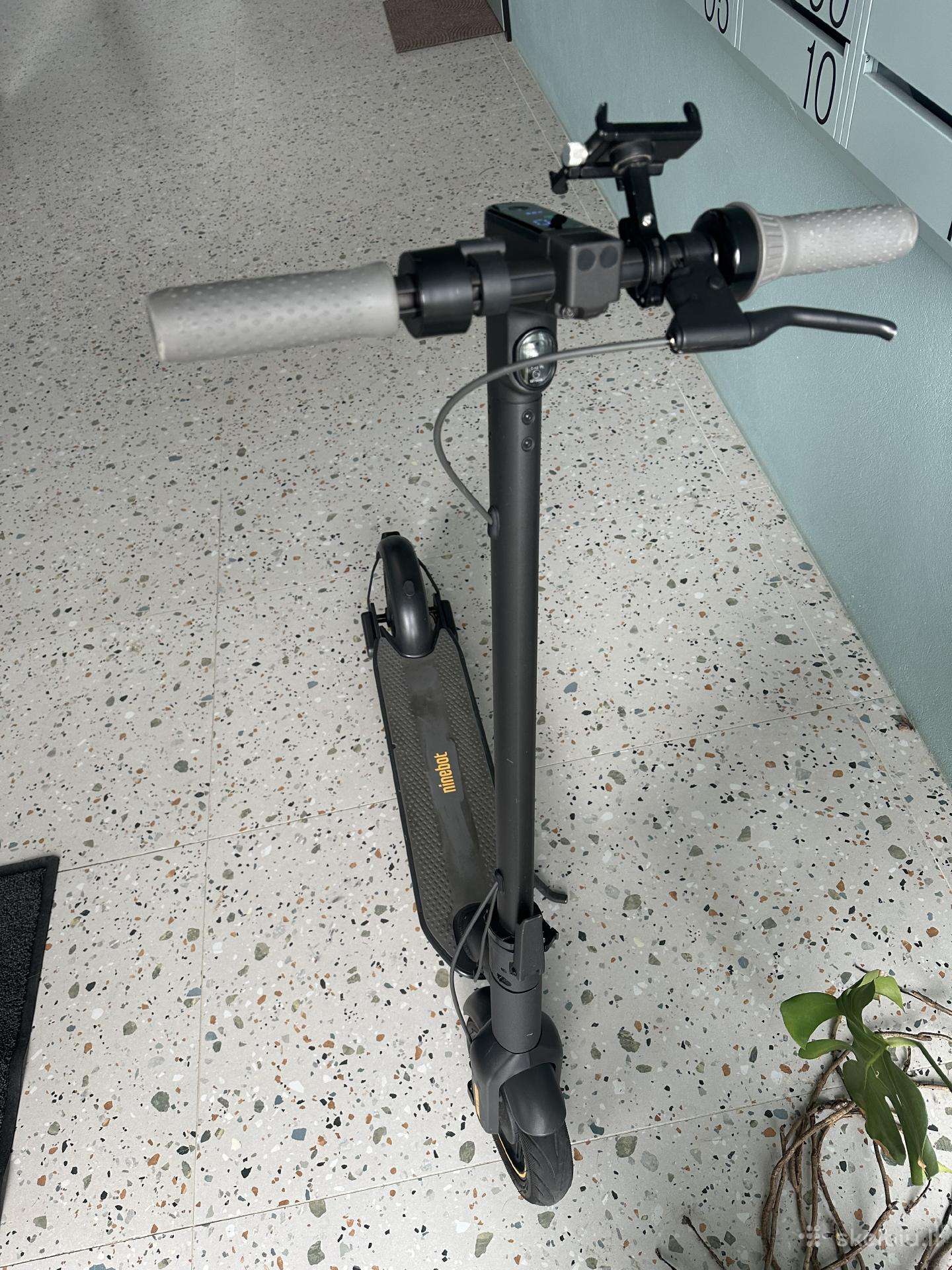 Ninebot G30 paspirtukas