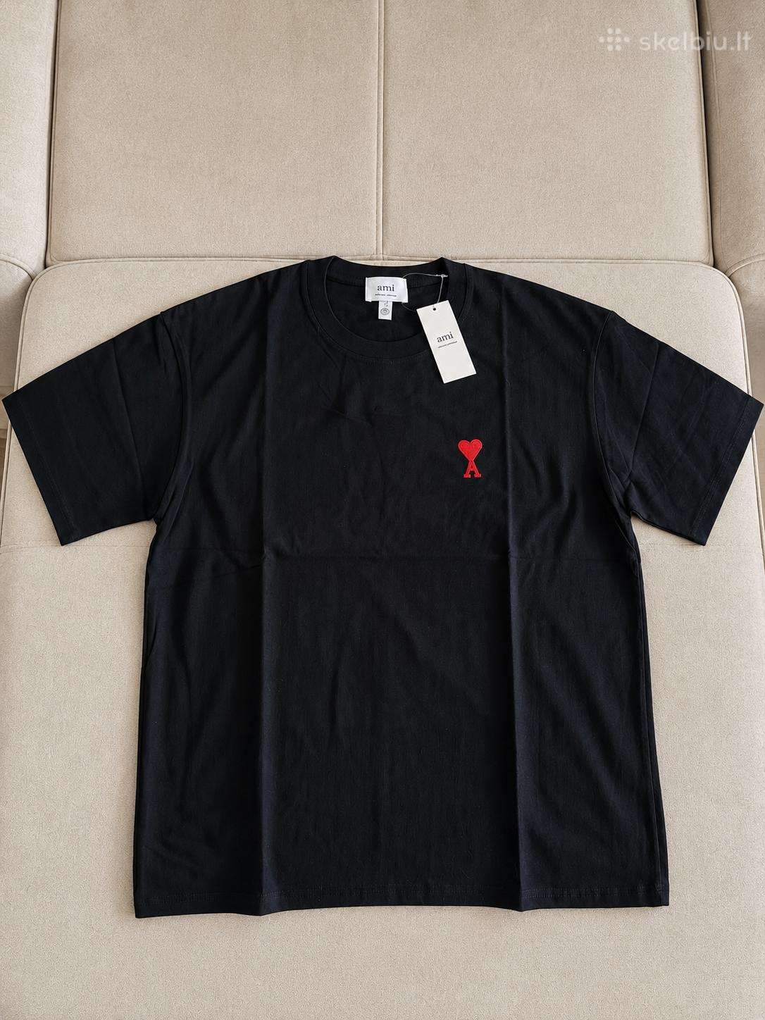 Ami paris maike XL dydis, bet tiktu ir L.