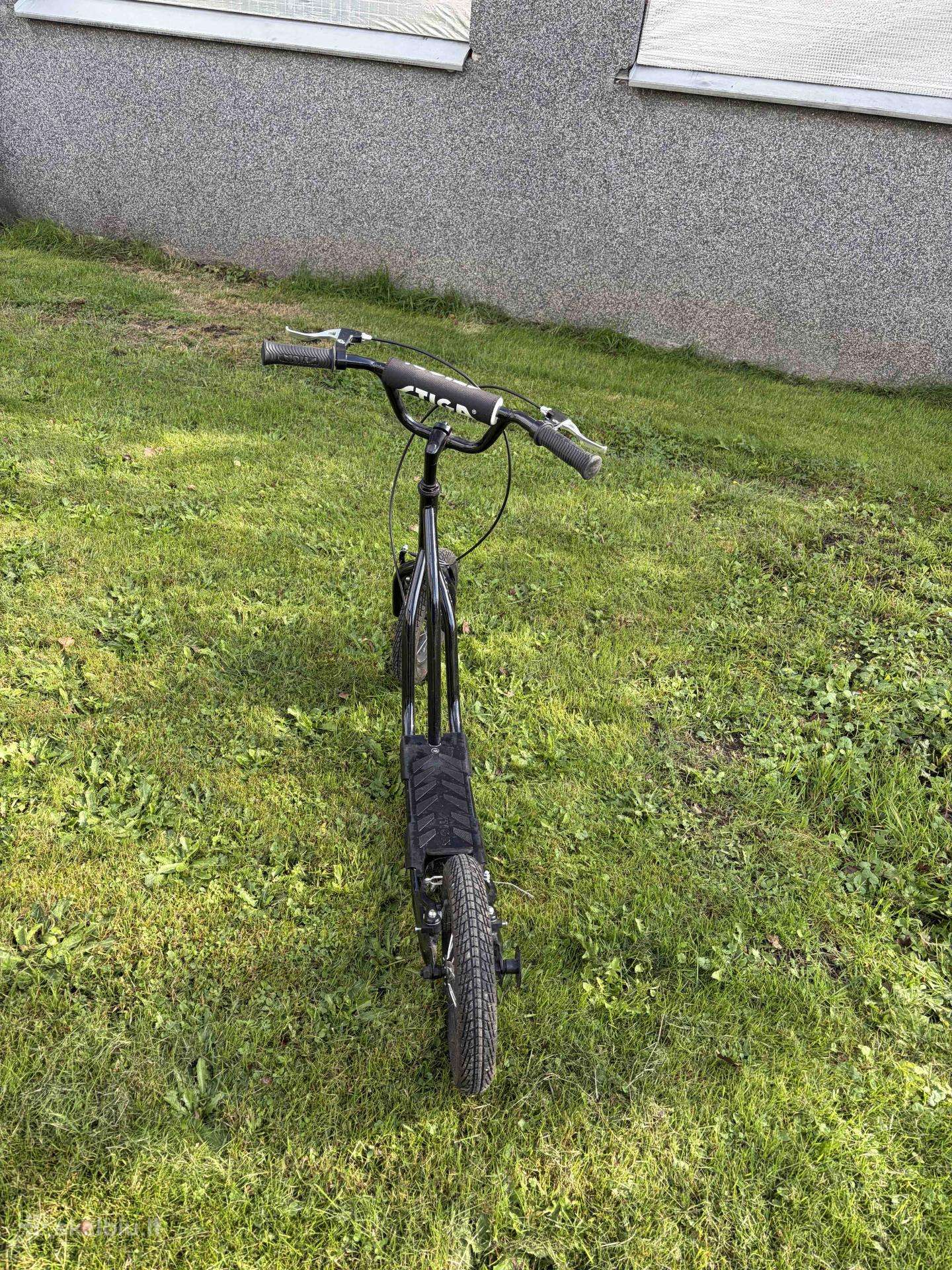 For kids scooter Stiga