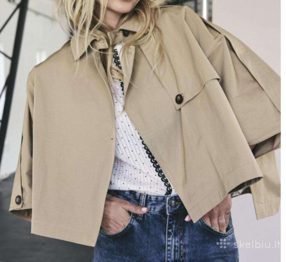 Naujas crop top Co'couture ploščiukas