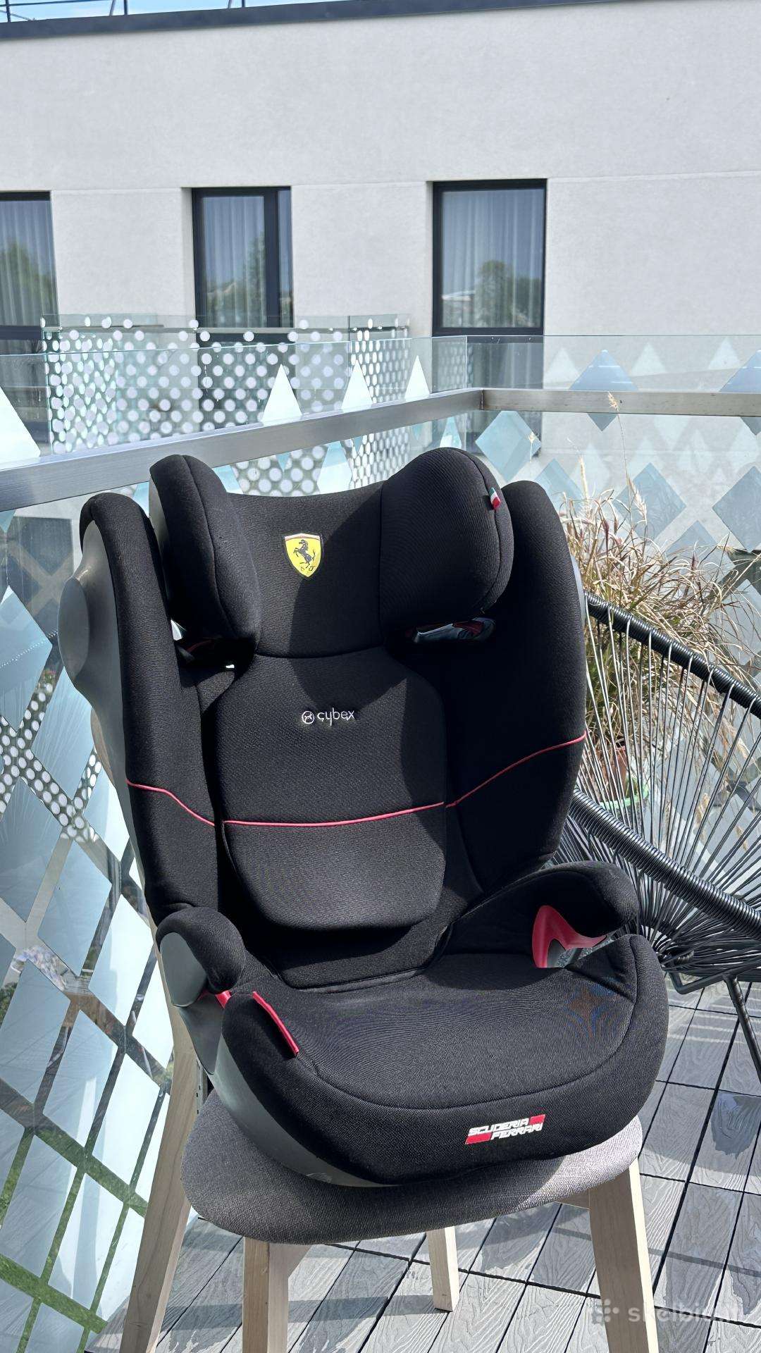 Cybex Ferrari vaikiška kėdutė
