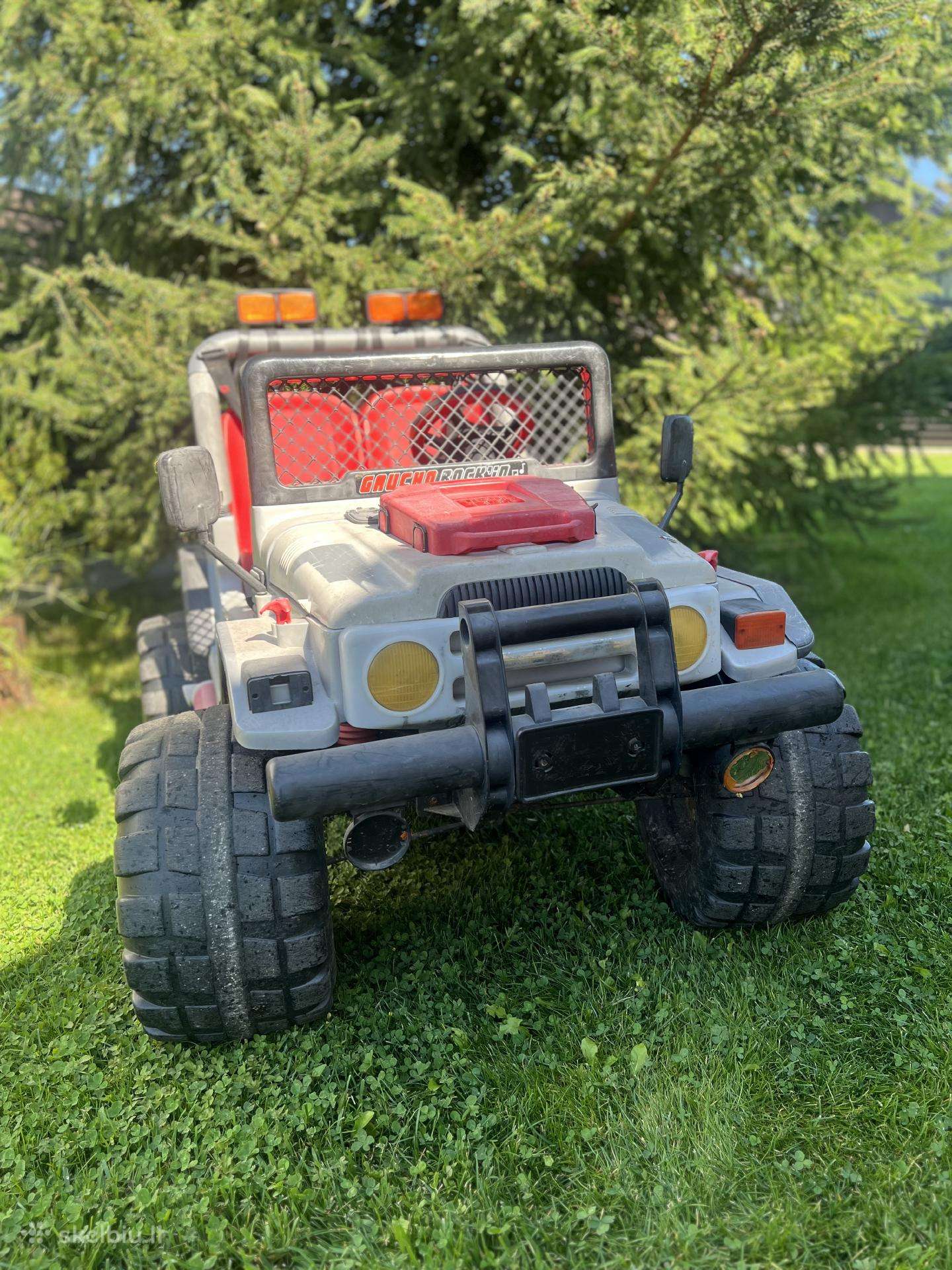 Vaikiškas elektrinis visureigis Peg Perego