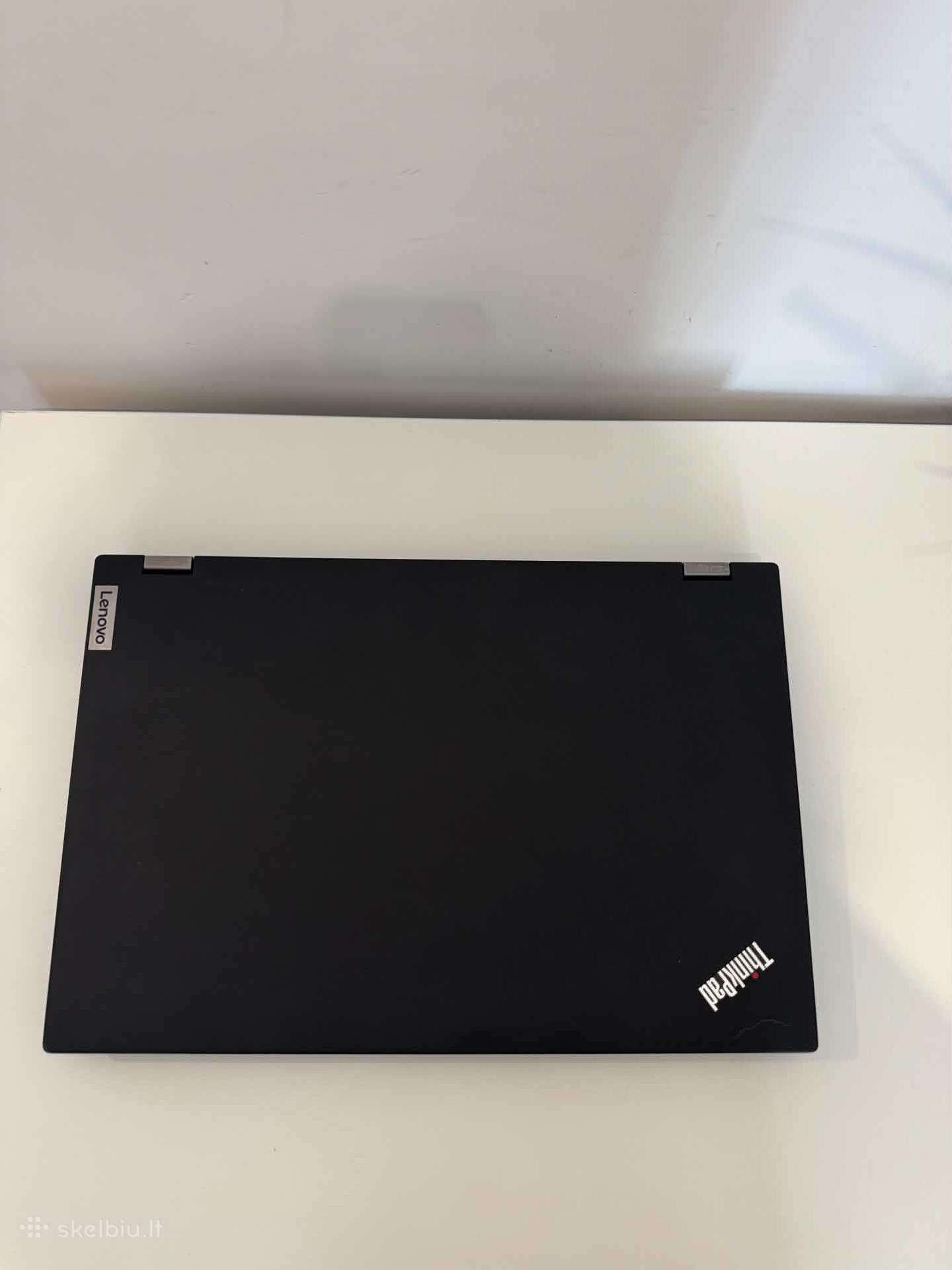 Lenovo Thinkpad P15 Gen 2i