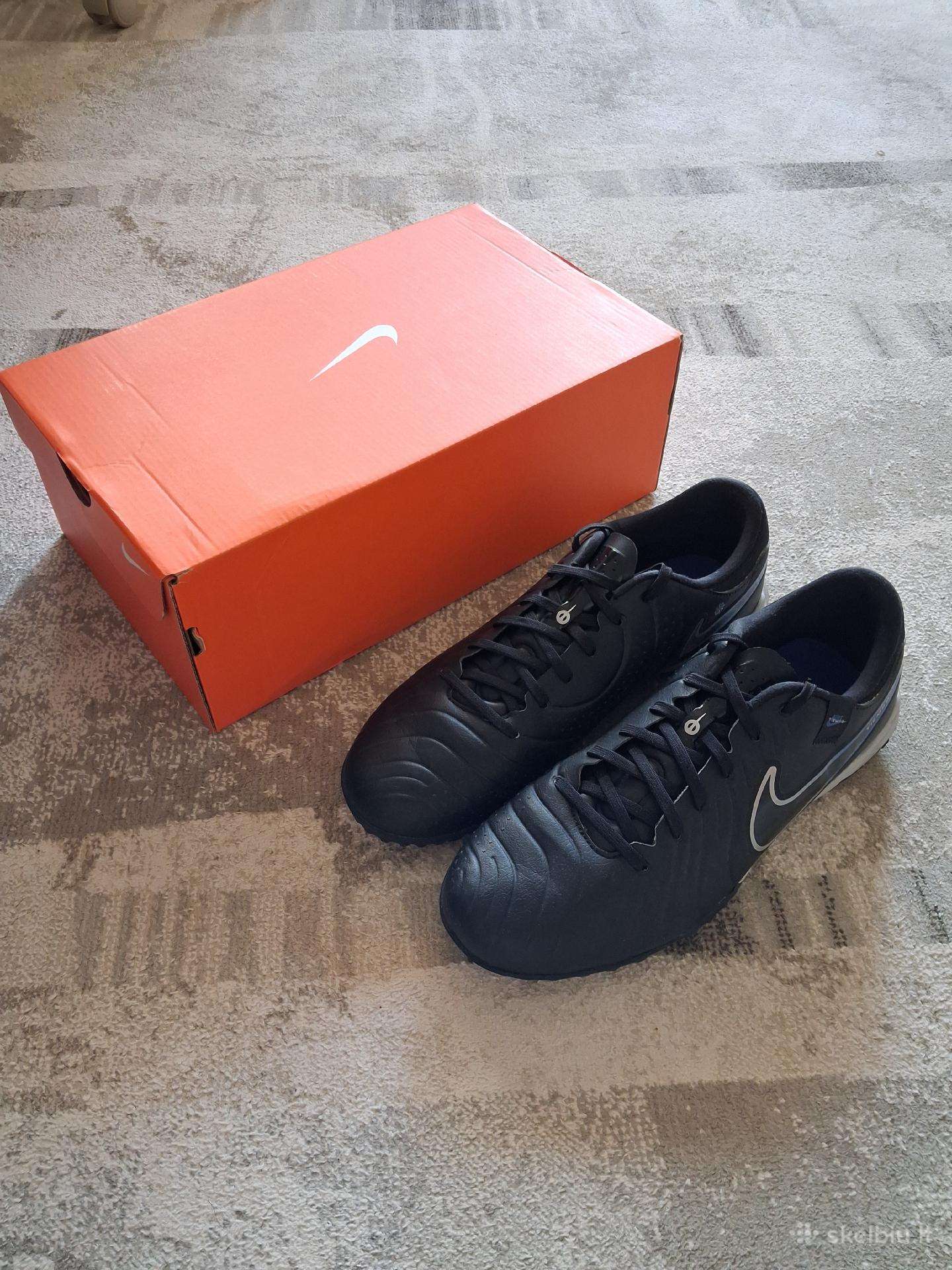 Nike Tiempo Legend 10 Turf futbolo bateliai