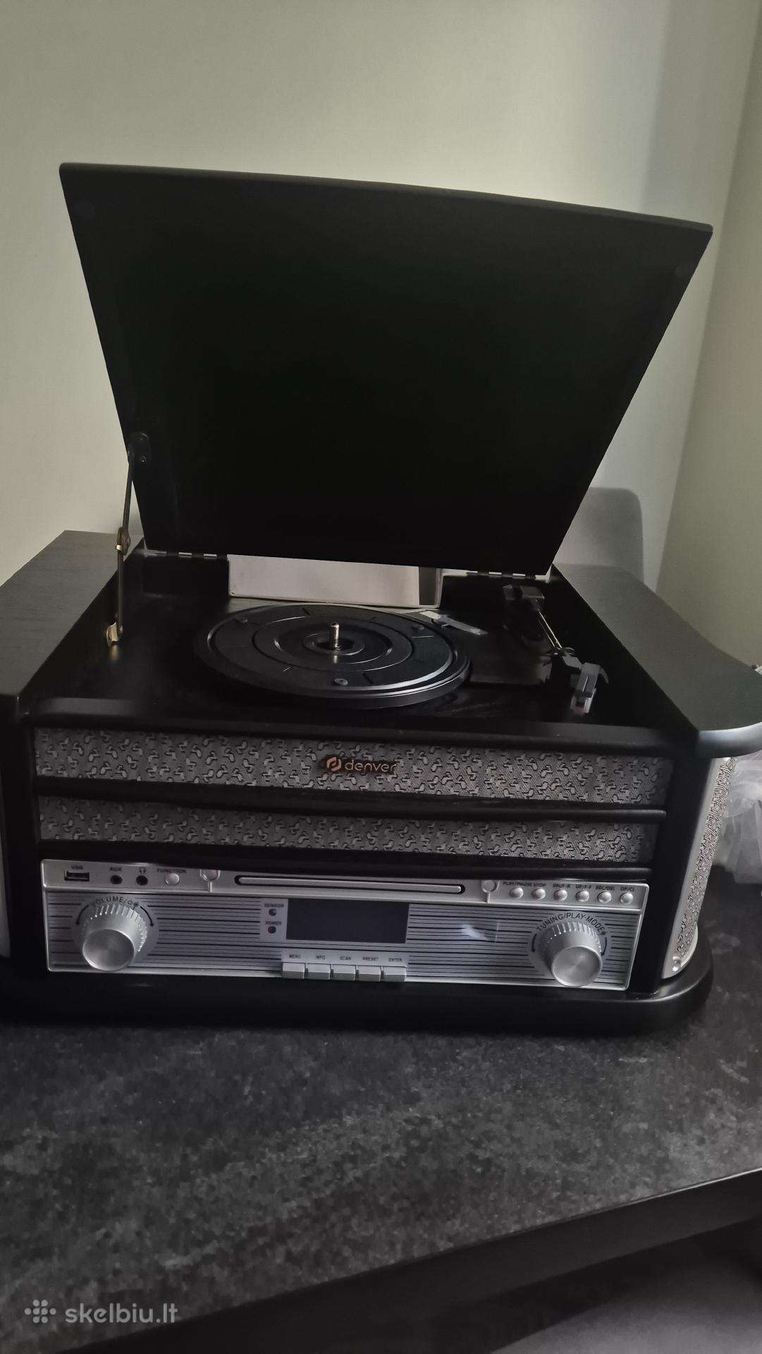 Muzikinis centras Mrd -51
