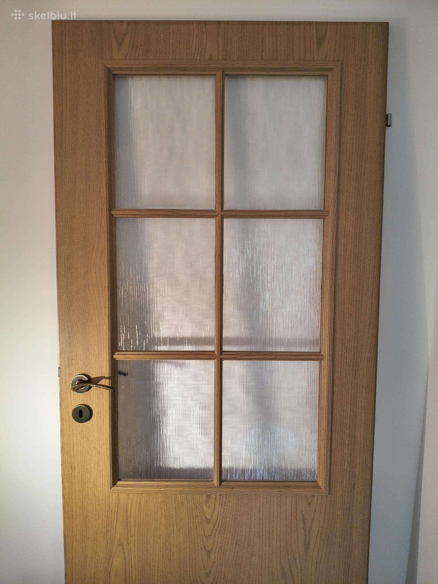 Atiduodu durų varčią