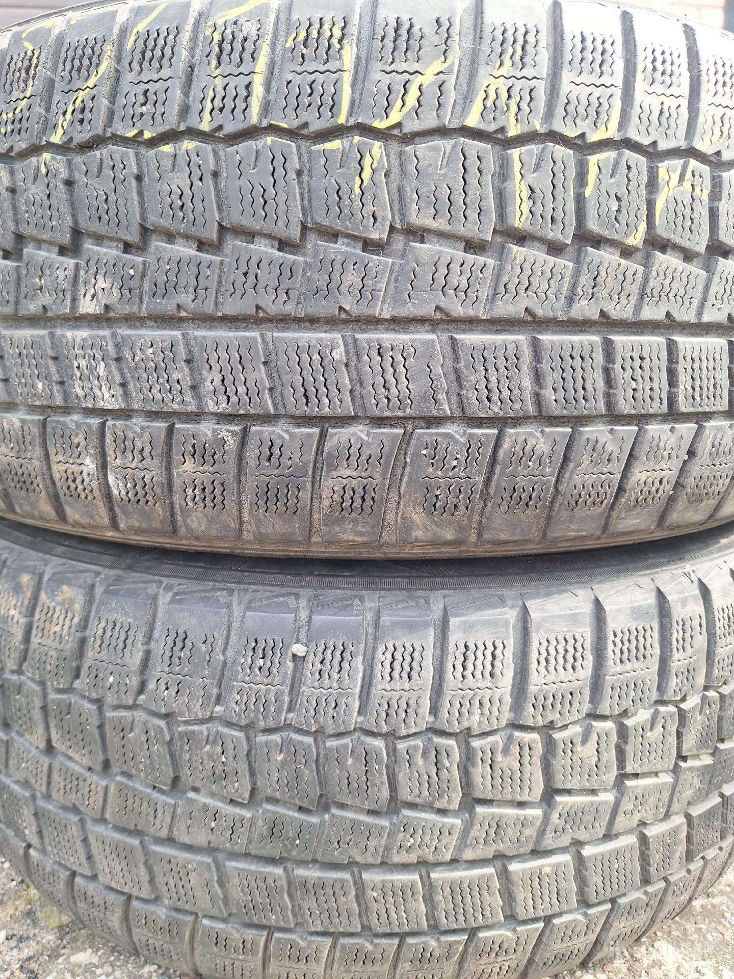 Nokian, всесезонные 225/50 R17