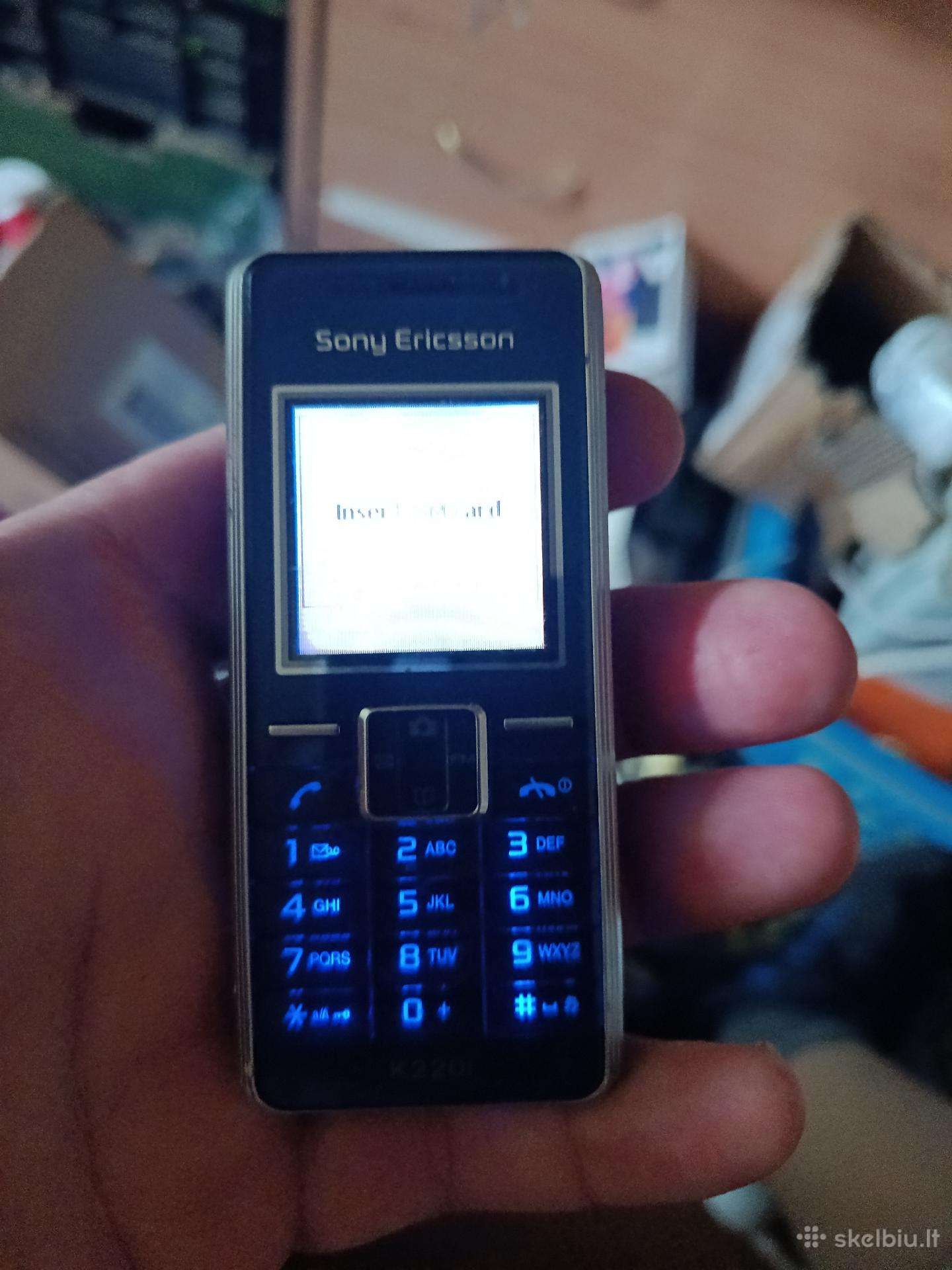 Sony Ericsson k220i